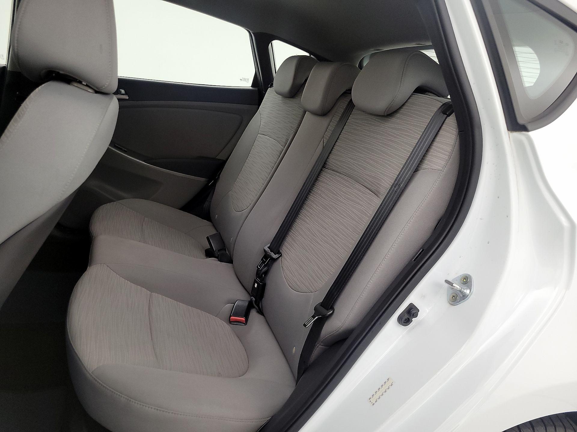 Thumbnail: 2016 Hyundai Accent - 18