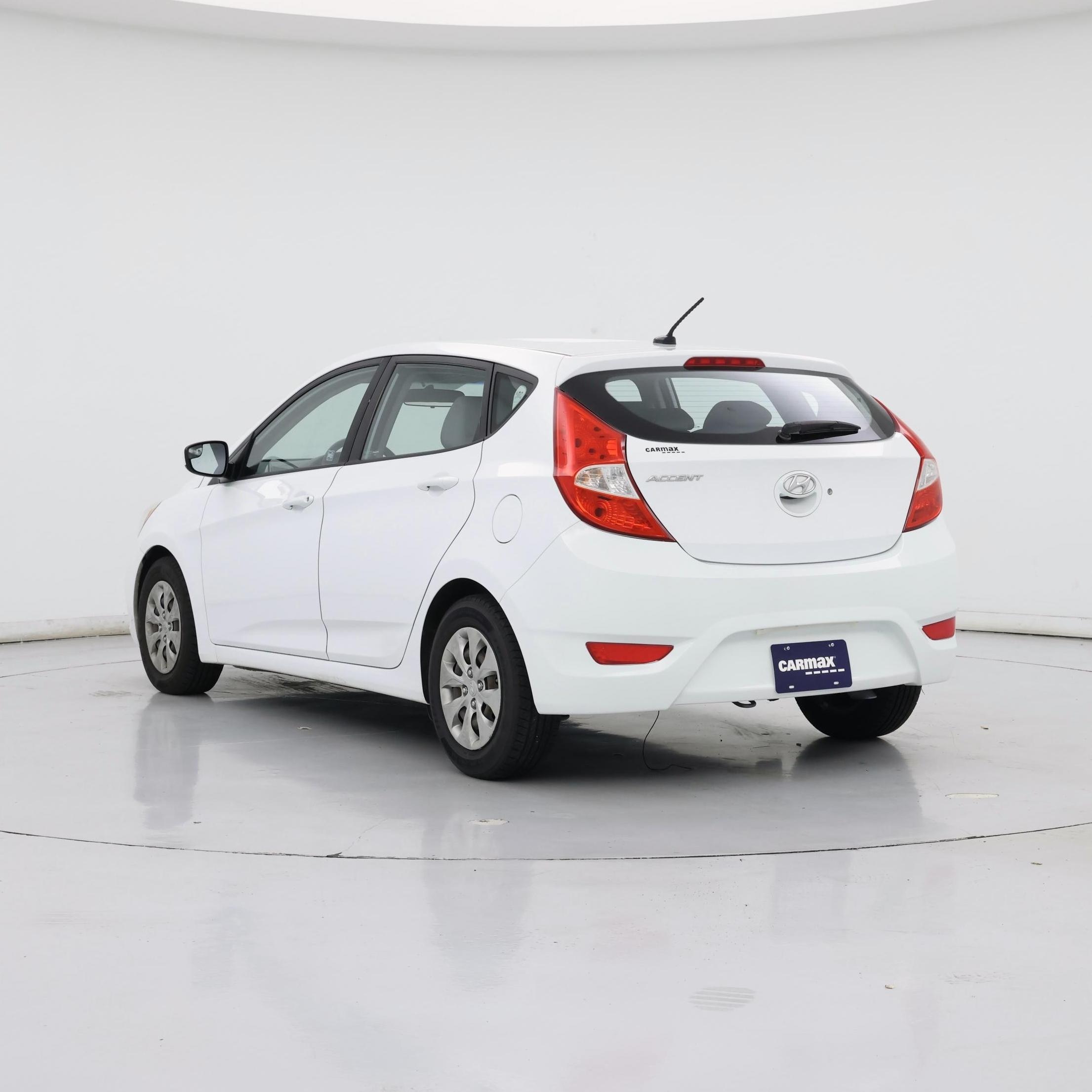 Thumbnail: 2016 Hyundai Accent - 2
