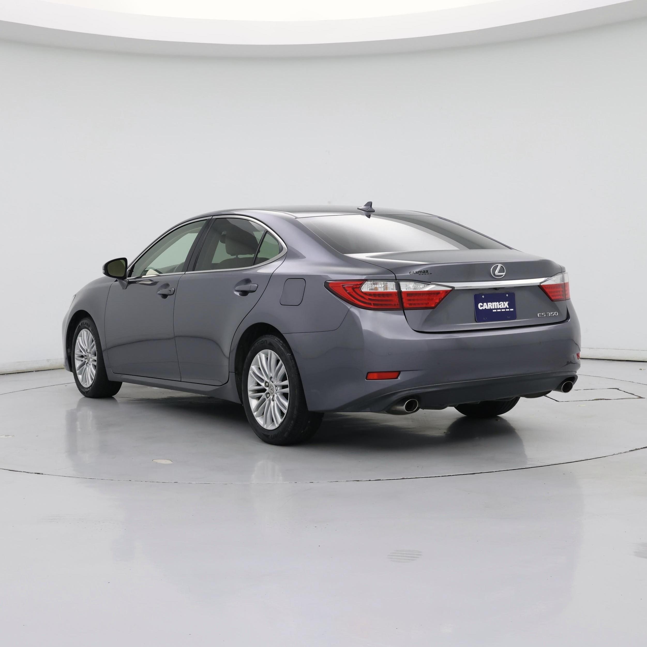 Thumbnail: 2013 Lexus ES - 2