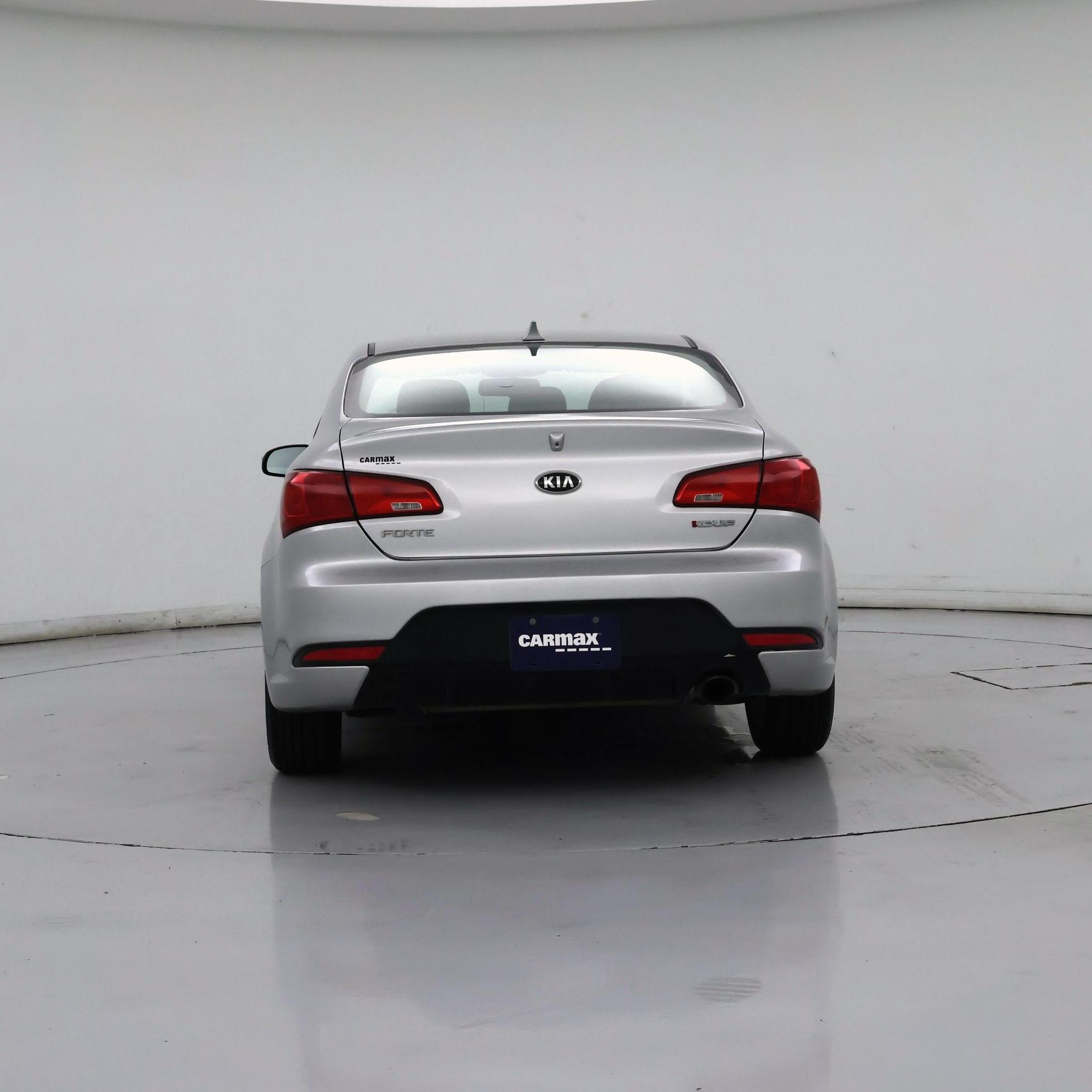 Thumbnail: 2016 Kia Forte - 6
