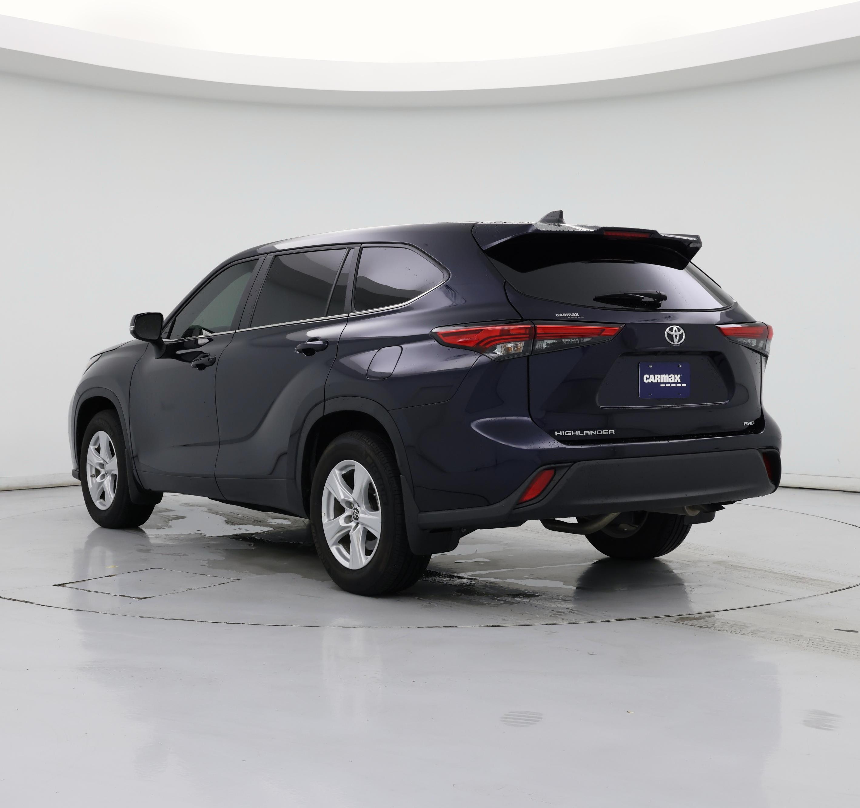 Thumbnail: 2023 Toyota Highlander - 2