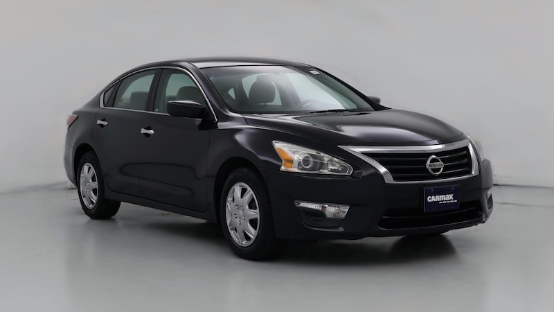 2014 Nissan Altima S Hero Image