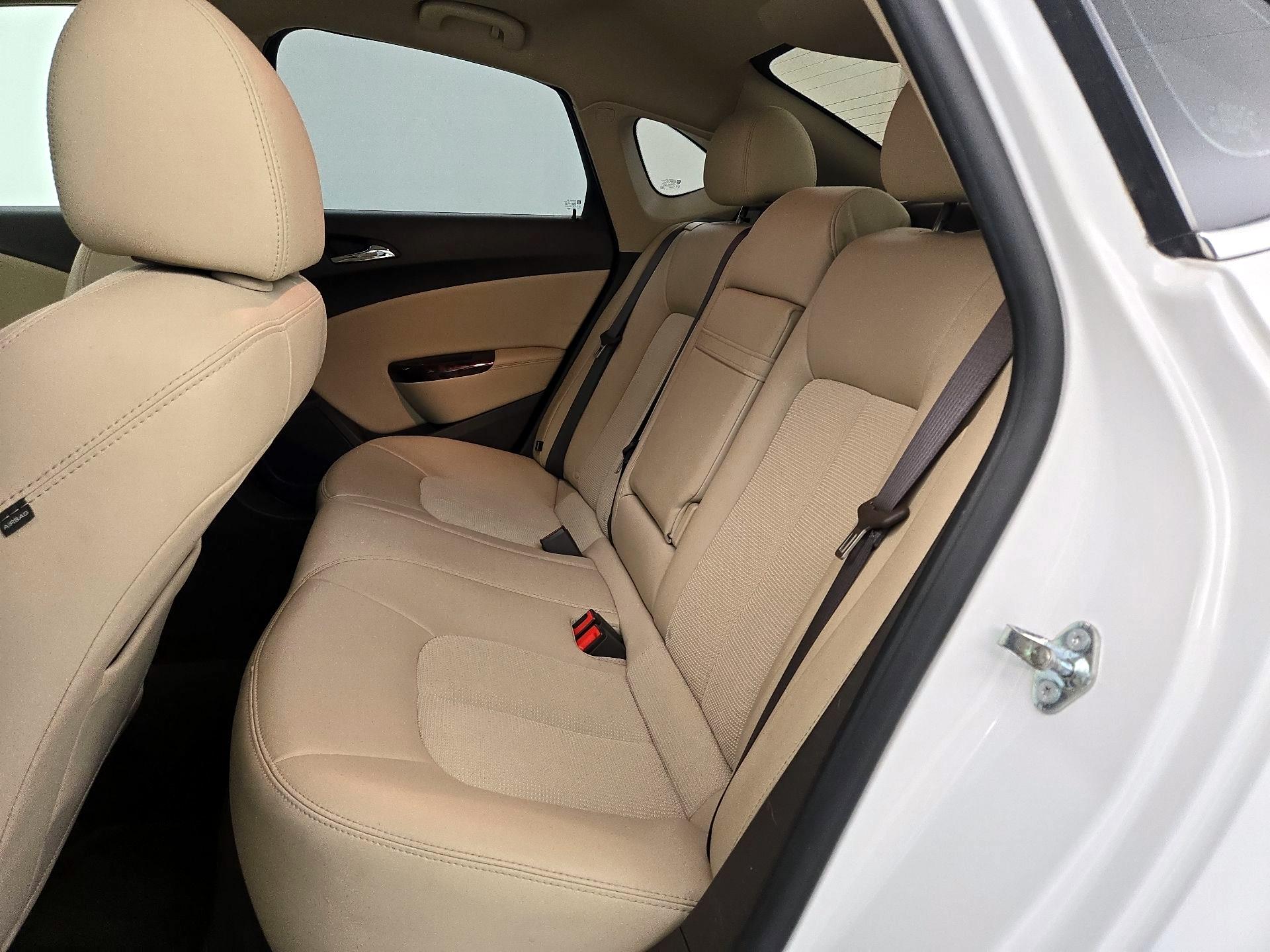 Thumbnail: 2015 Buick Verano - 20