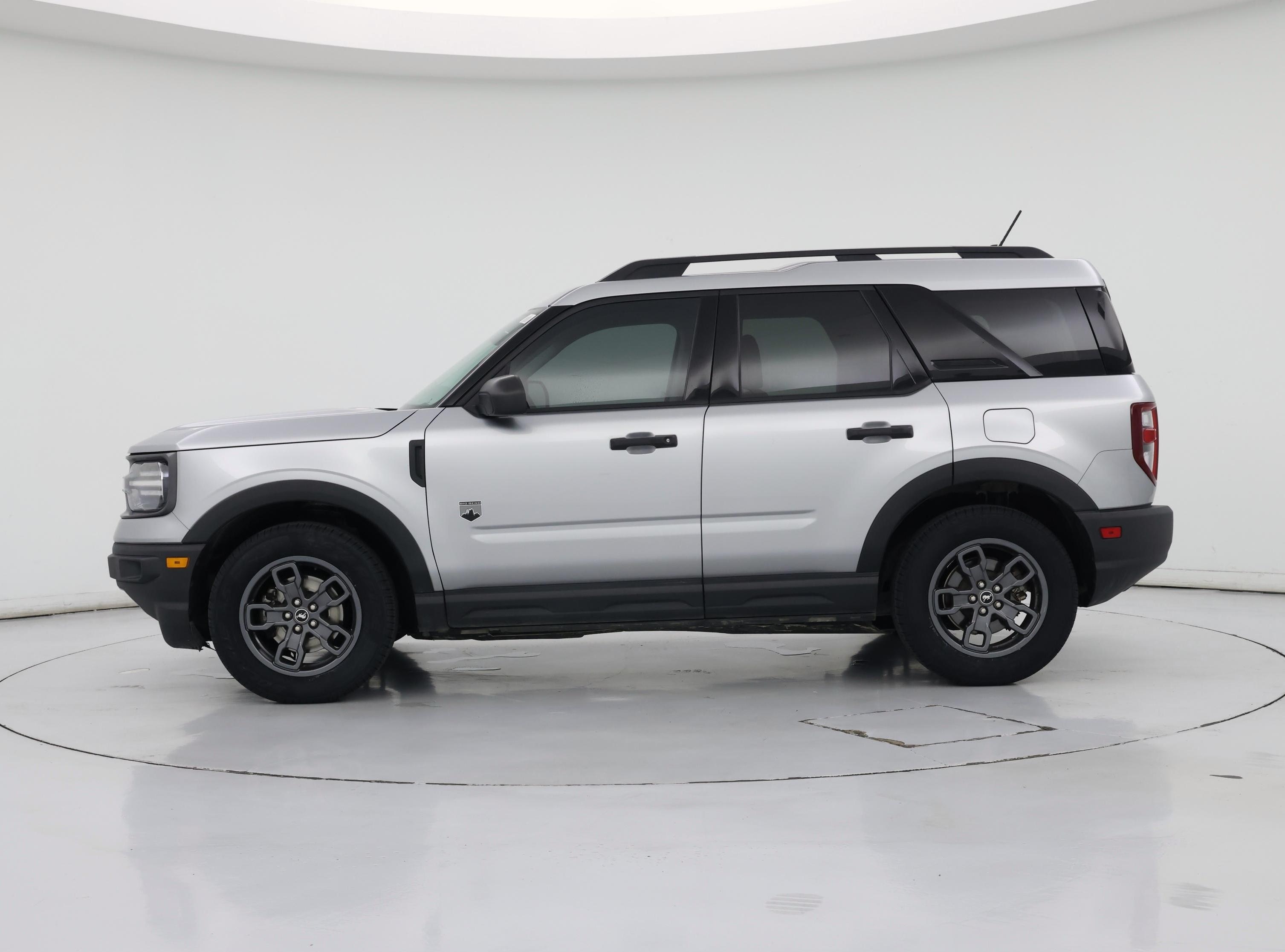 Thumbnail: 2021 Ford Bronco Sport - 3