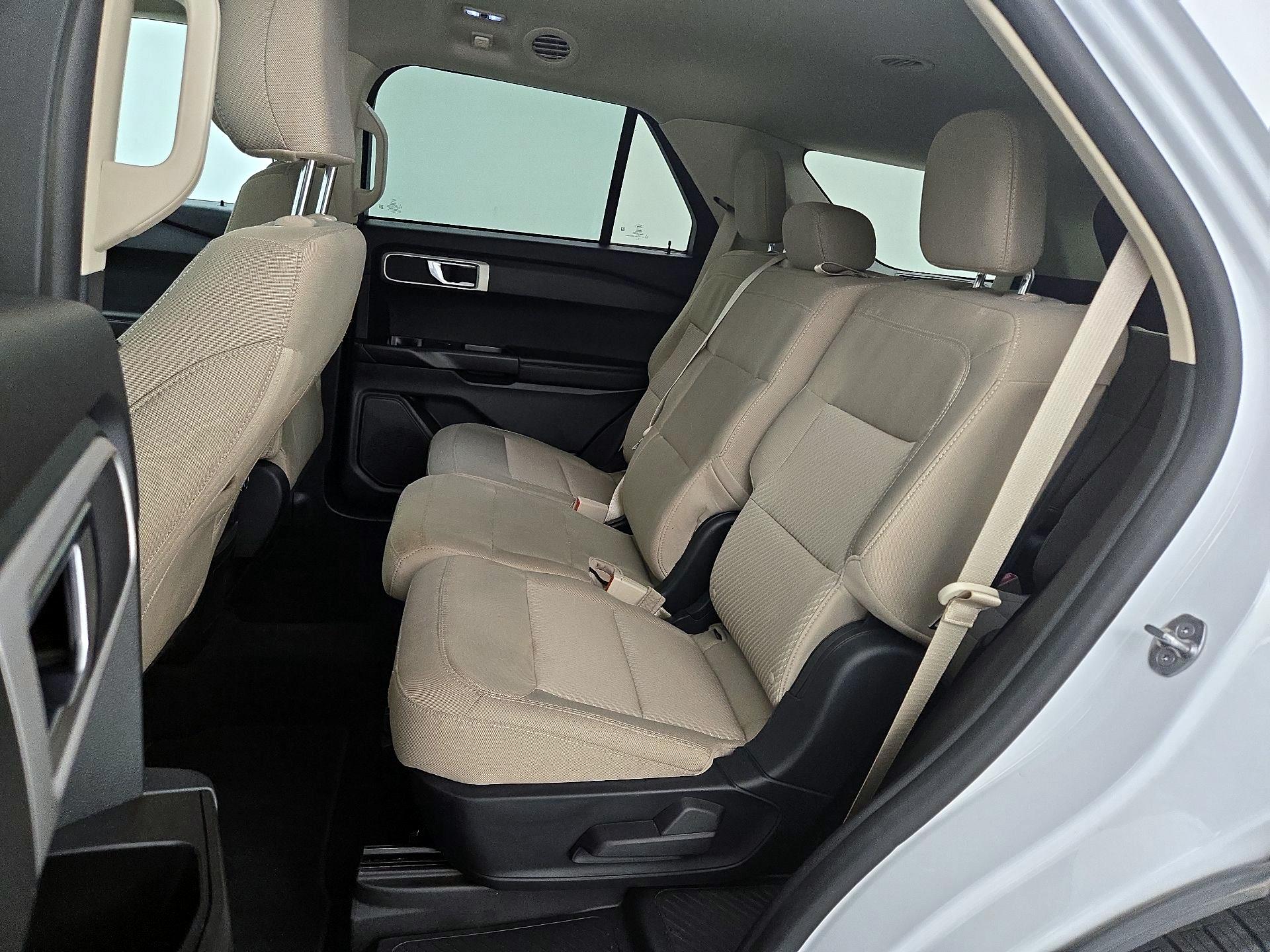 Thumbnail: 2021 Ford Explorer - 19