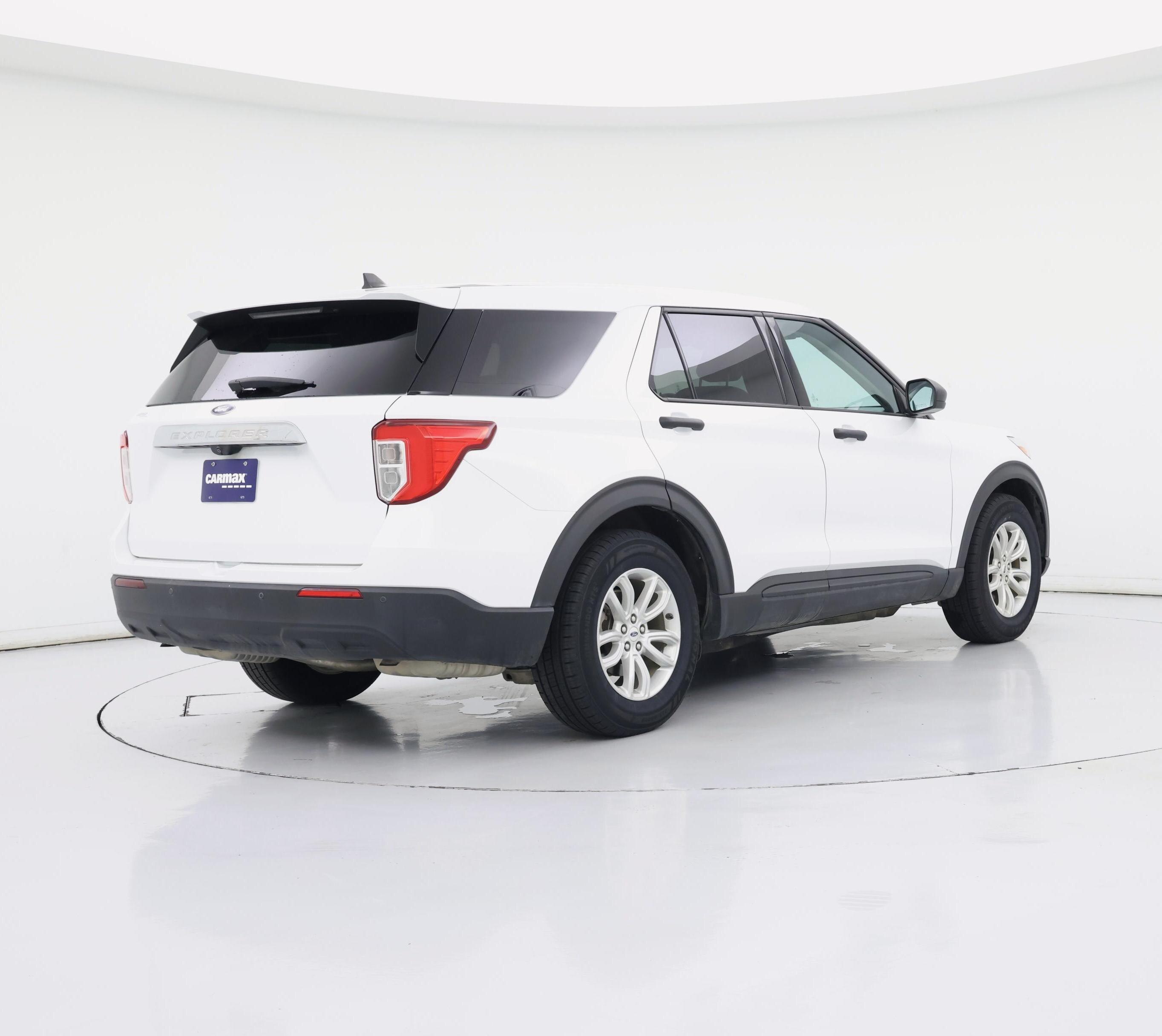 Thumbnail: 2021 Ford Explorer - 8