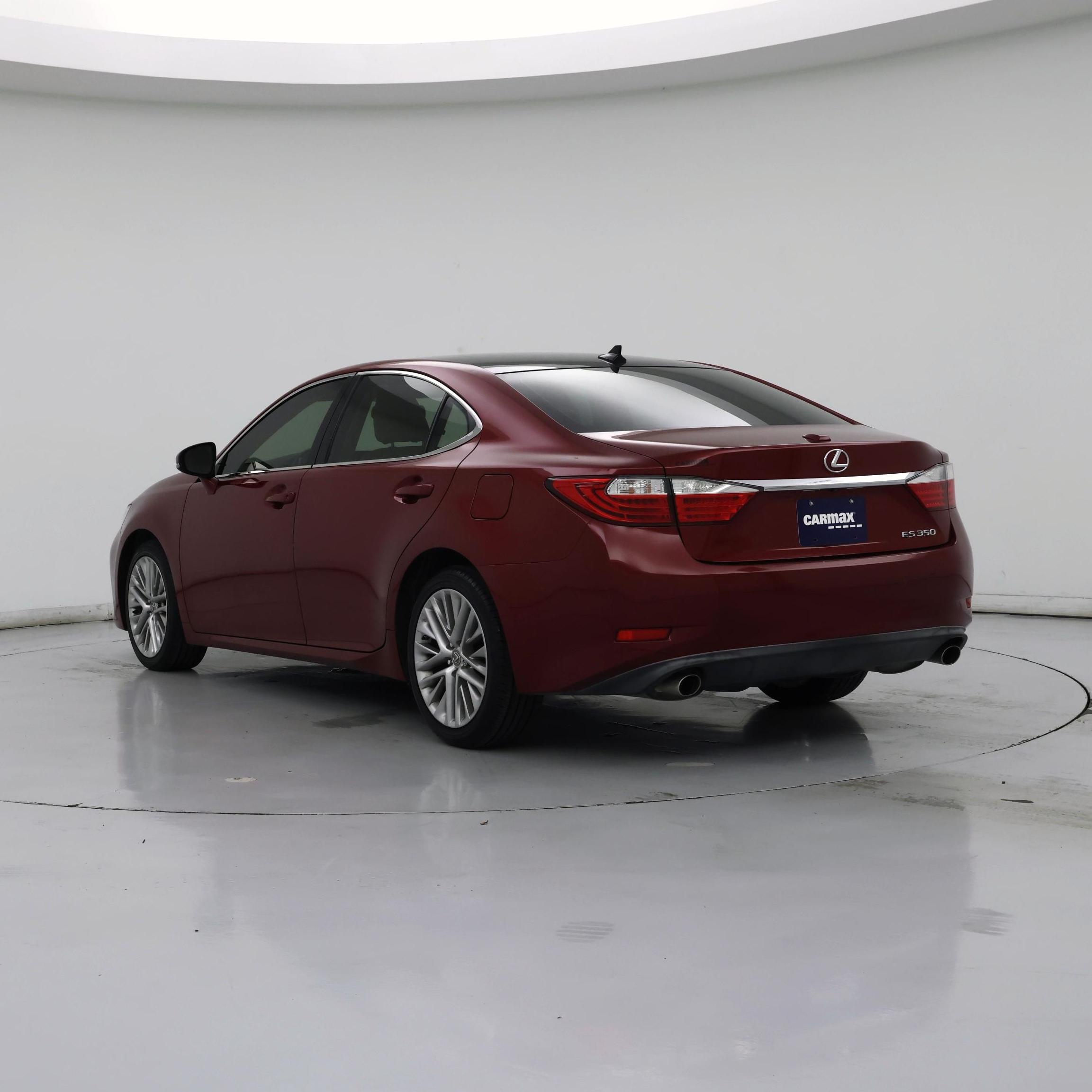 Thumbnail: 2013 Lexus ES - 2