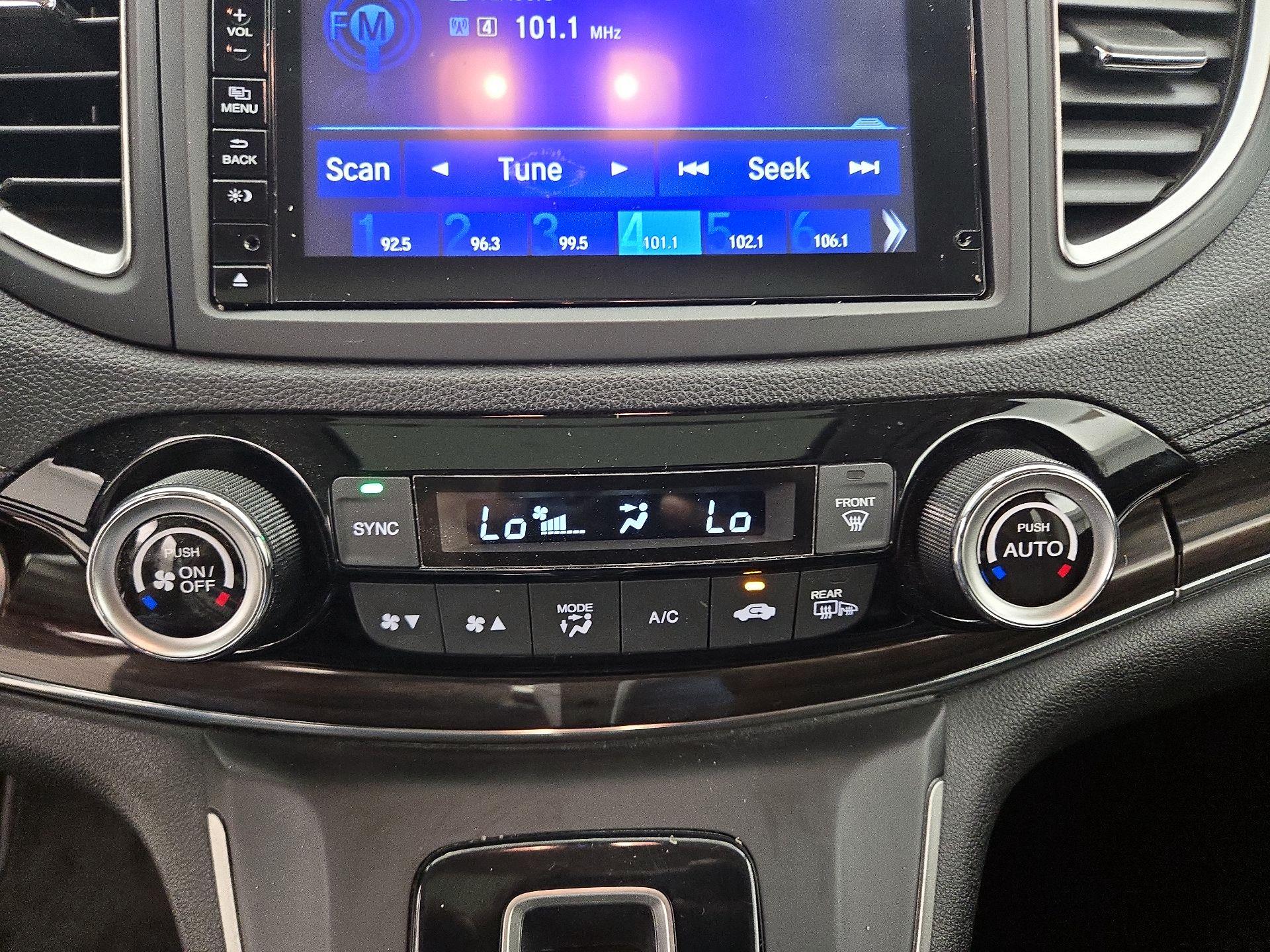 Thumbnail: 2016 Honda CR-V - 16