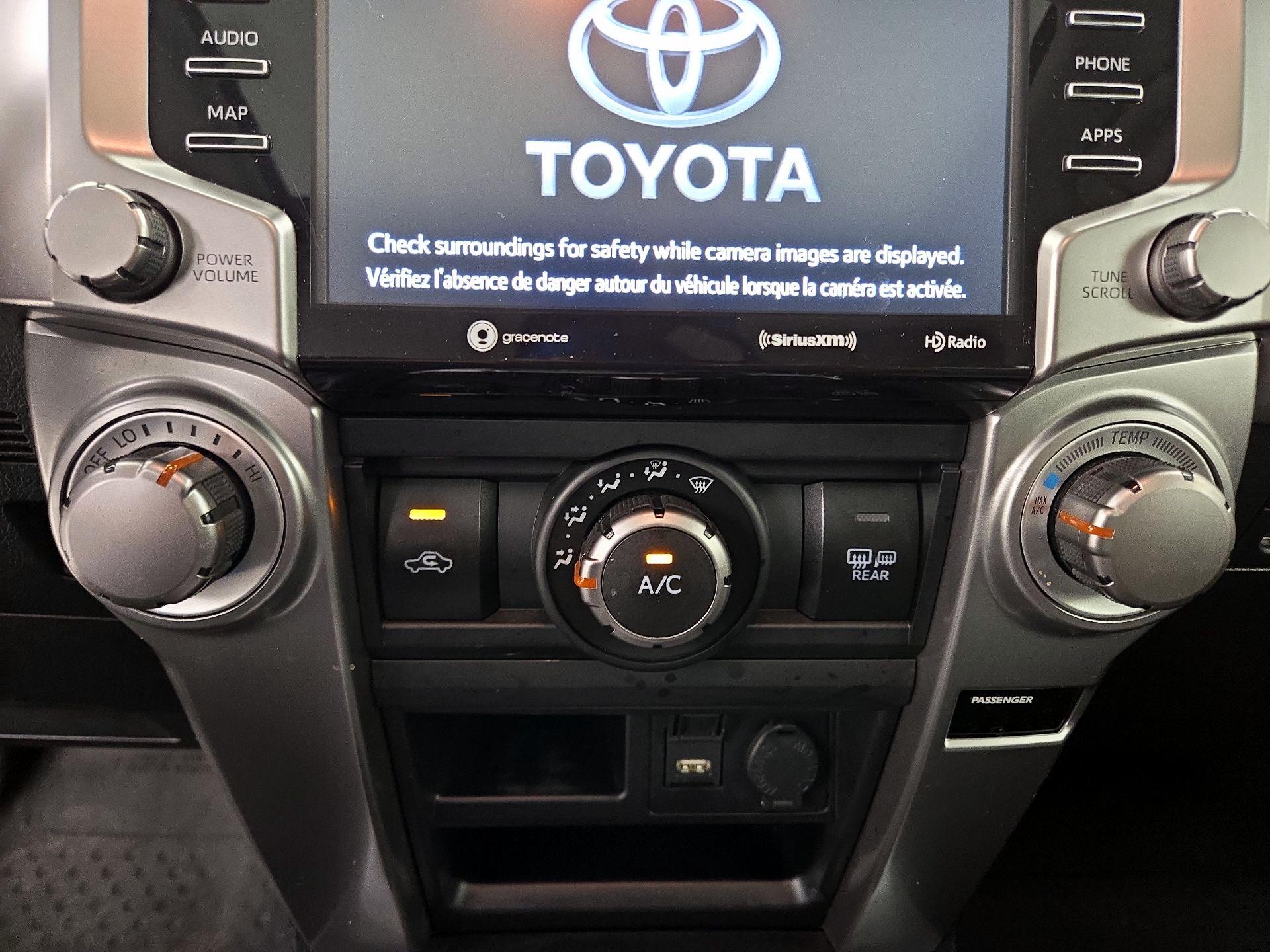 Thumbnail: 2021 Toyota 4Runner - 17