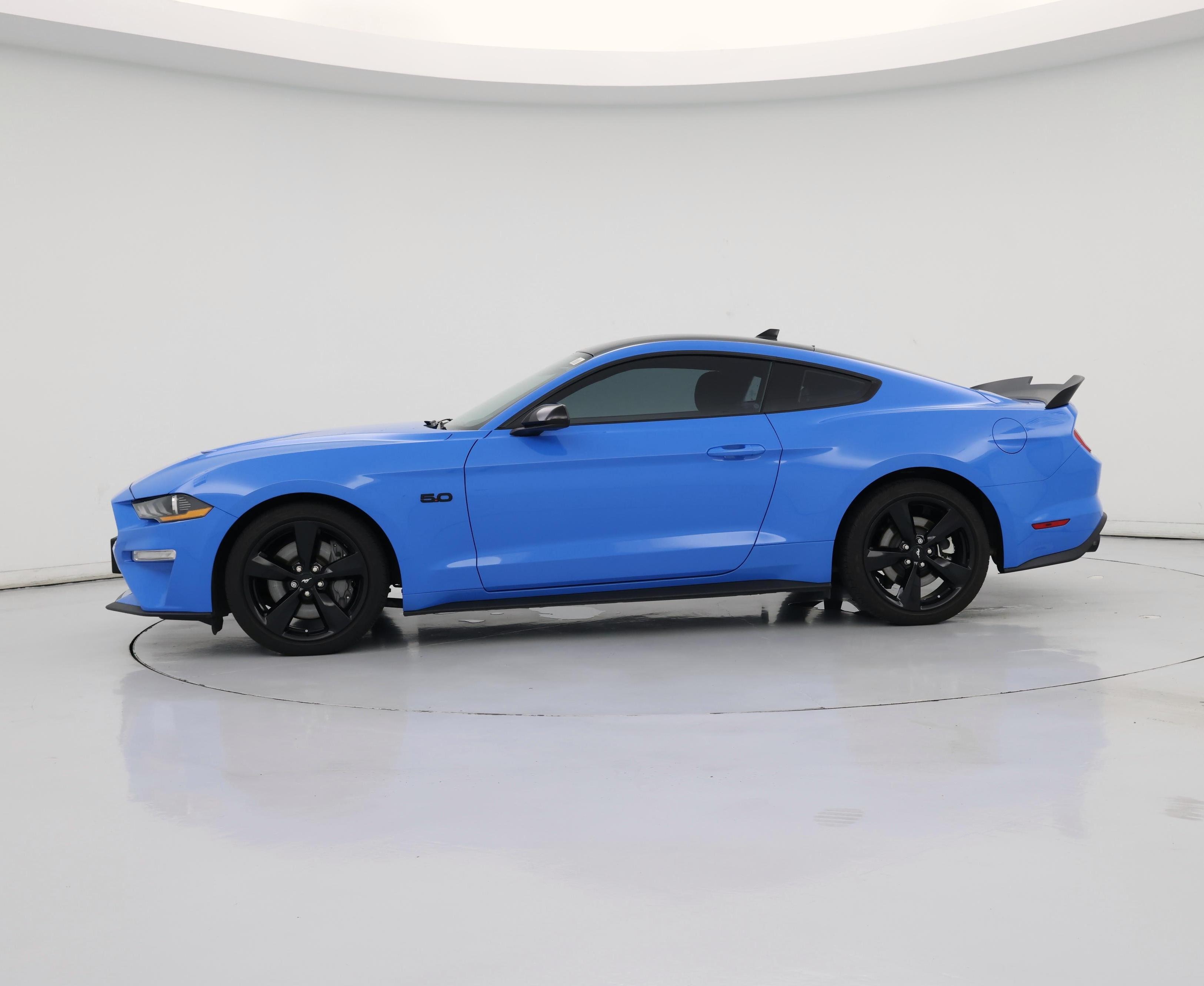 Thumbnail: 2022 Ford Mustang - 3