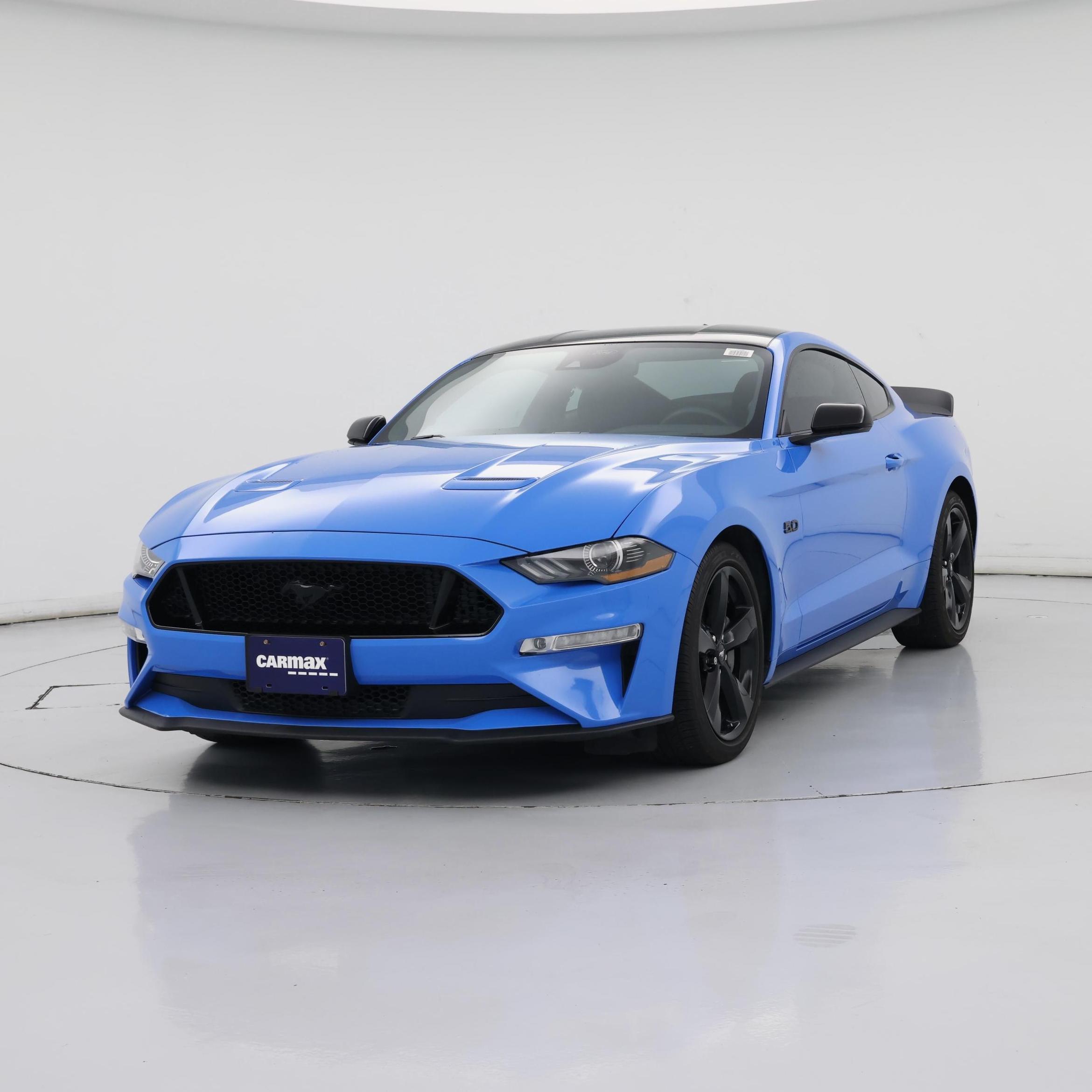 Thumbnail: 2022 Ford Mustang - 4