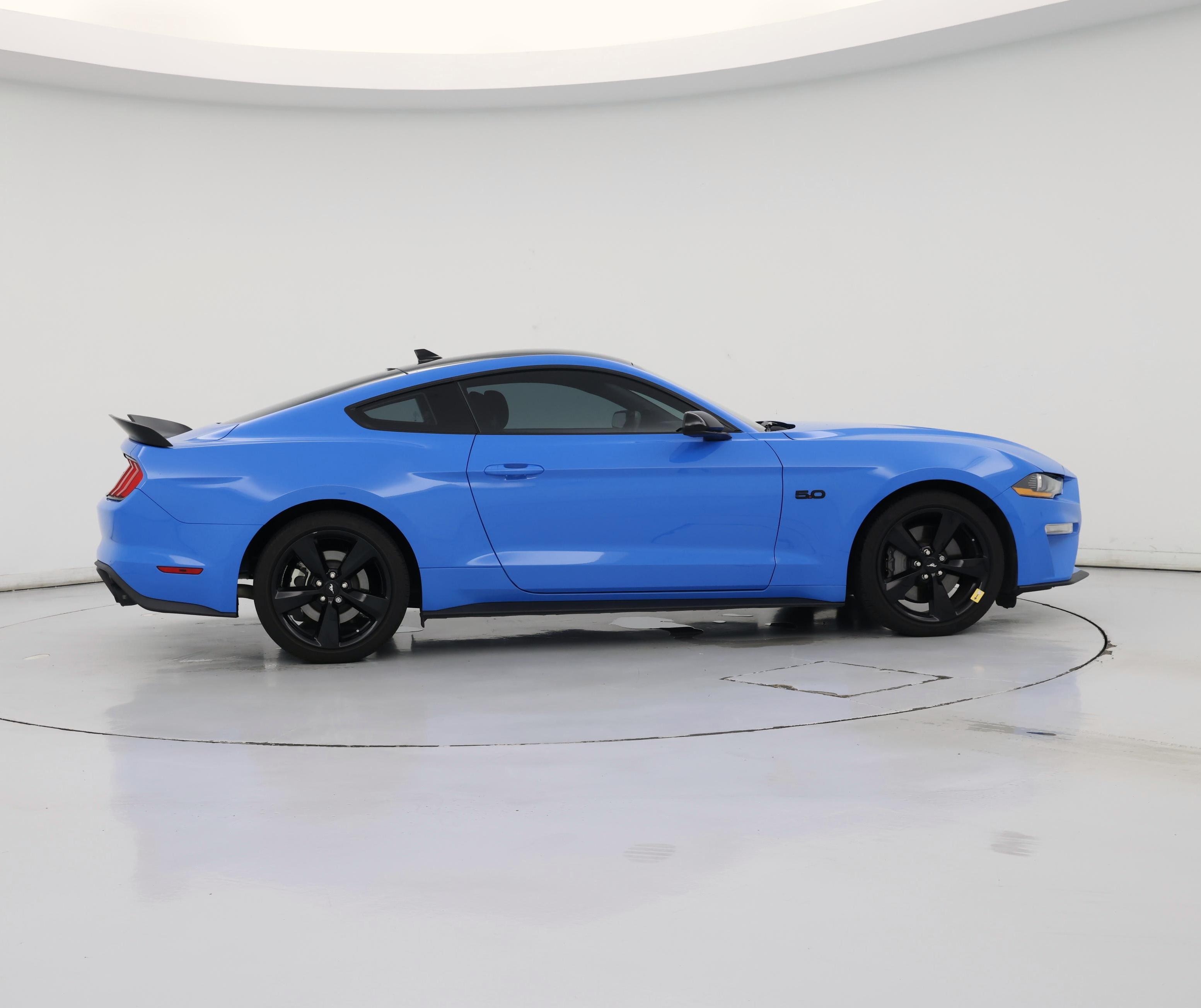 Thumbnail: 2022 Ford Mustang - 7