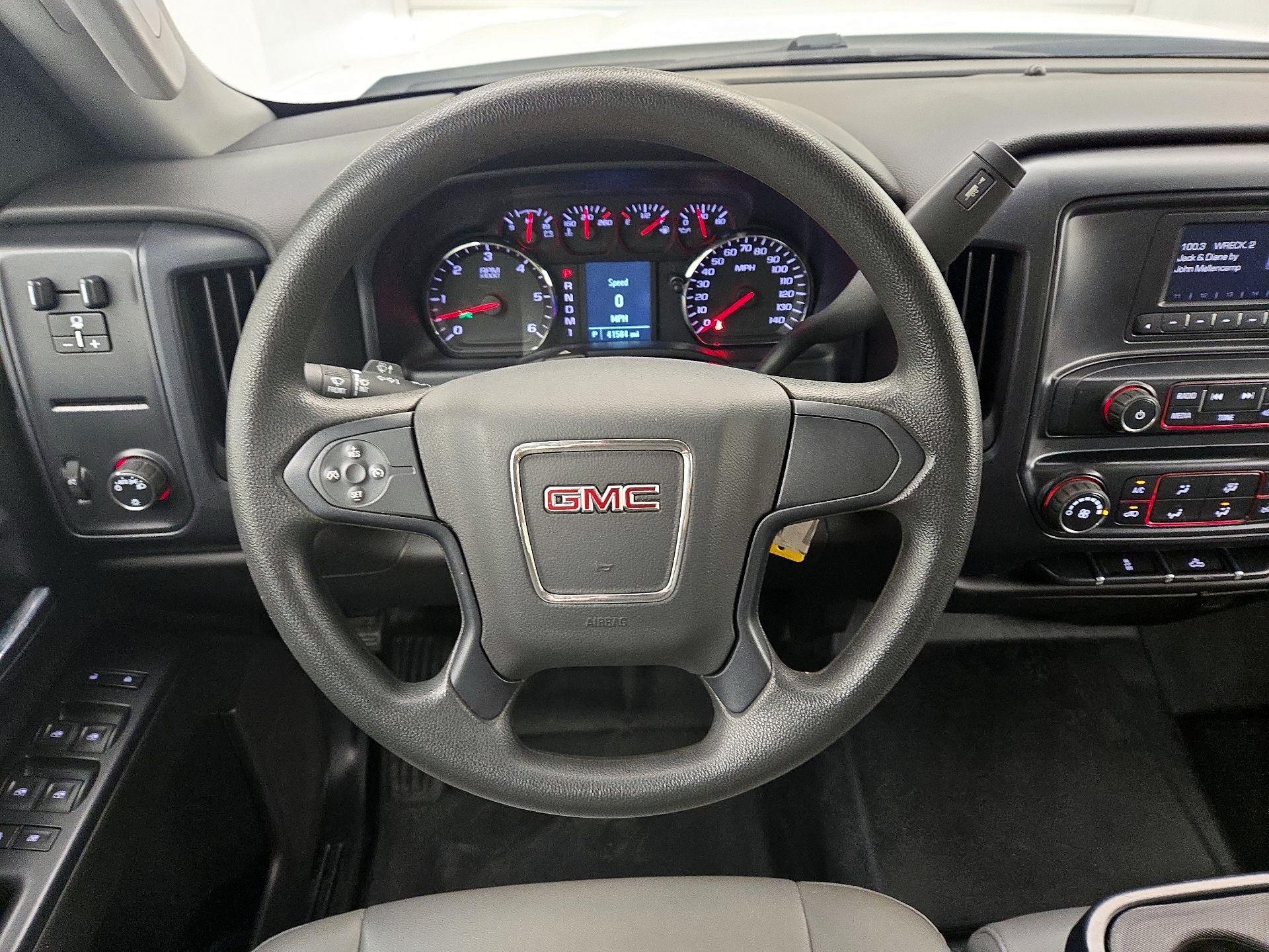 Thumbnail: 2016 GMC Sierra 2500 - 10
