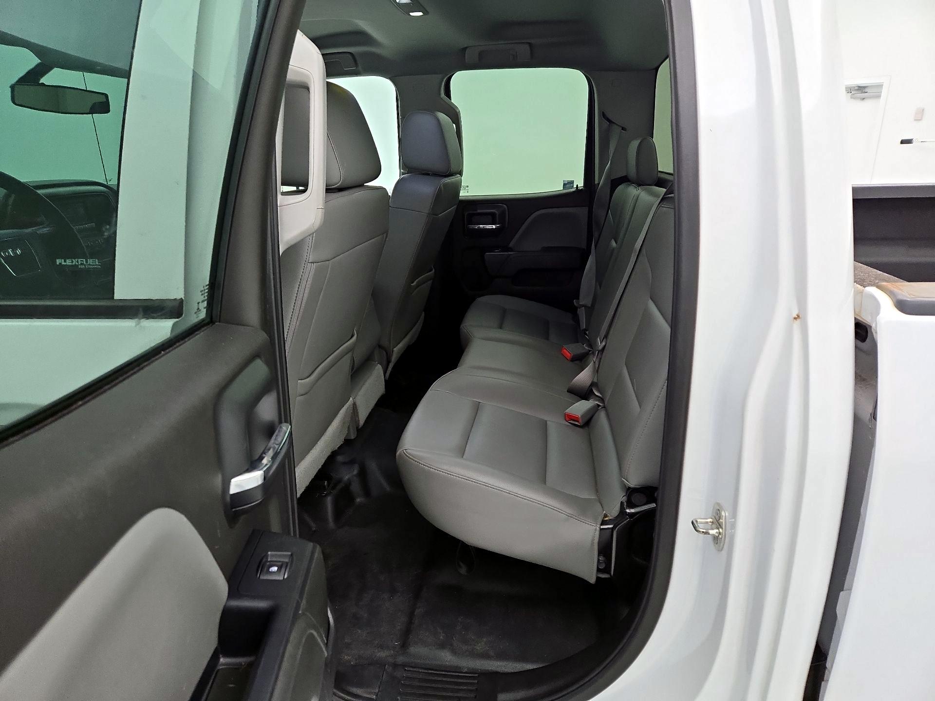 Thumbnail: 2016 GMC Sierra 2500 - 18