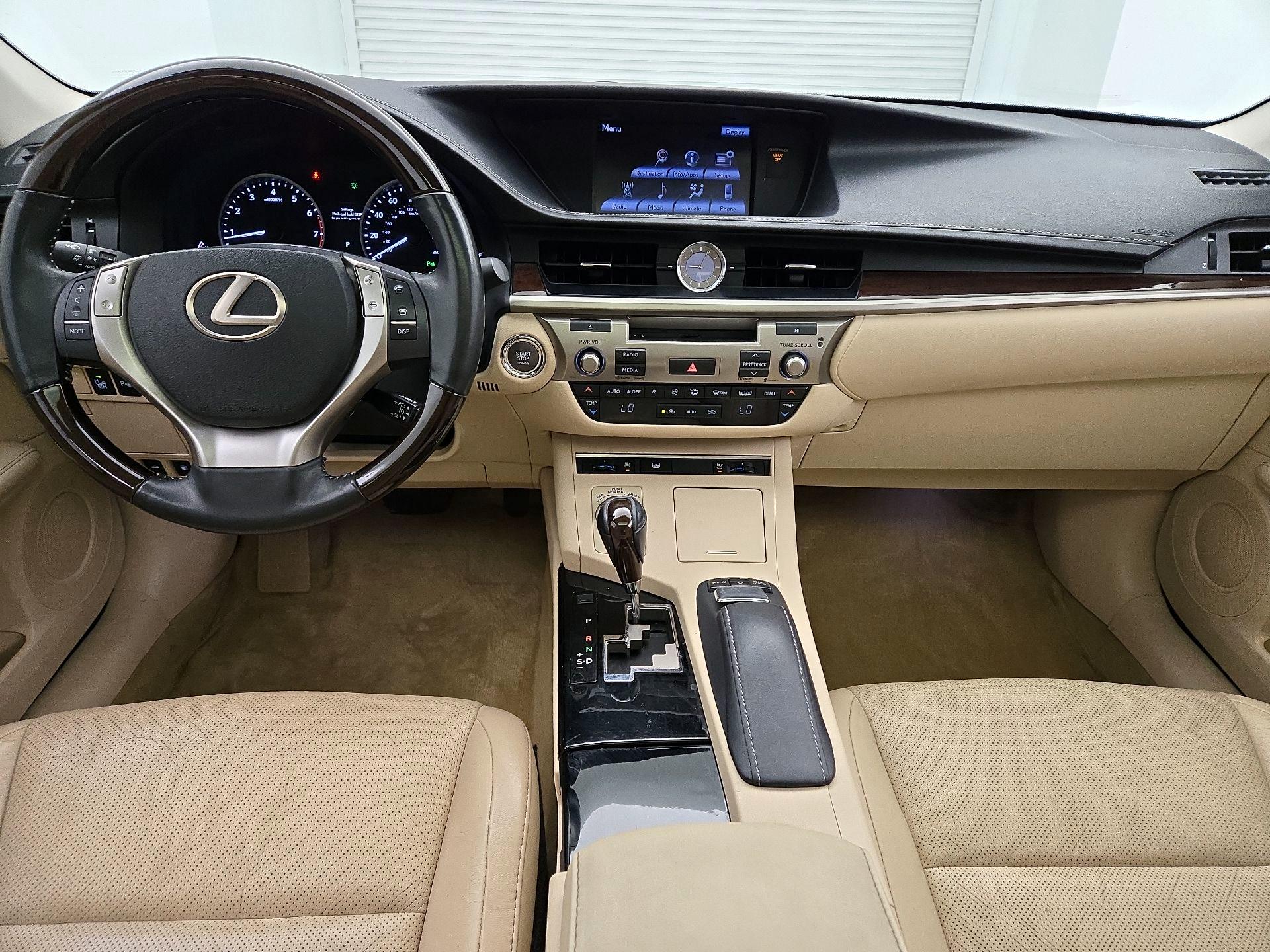 Thumbnail: 2014 Lexus ES - 9
