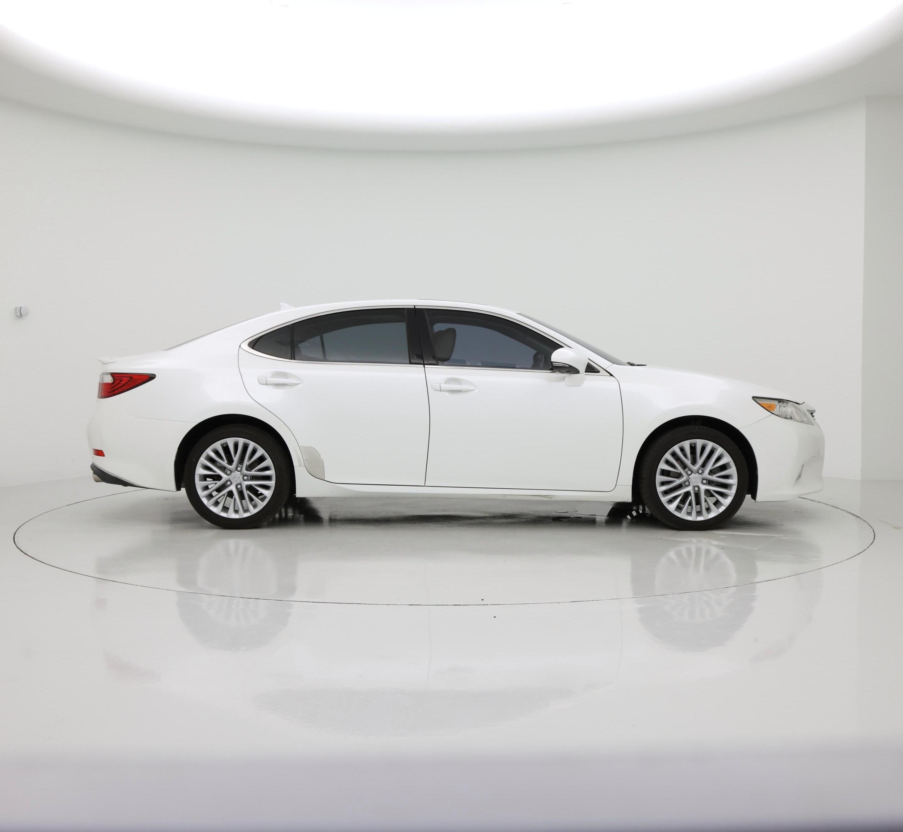 Thumbnail: 2014 Lexus ES - 7