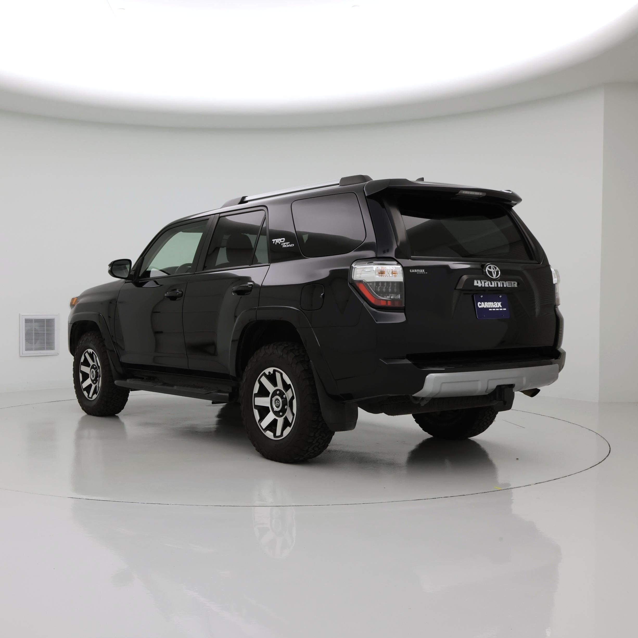 Thumbnail: 2018 Toyota 4Runner - 2