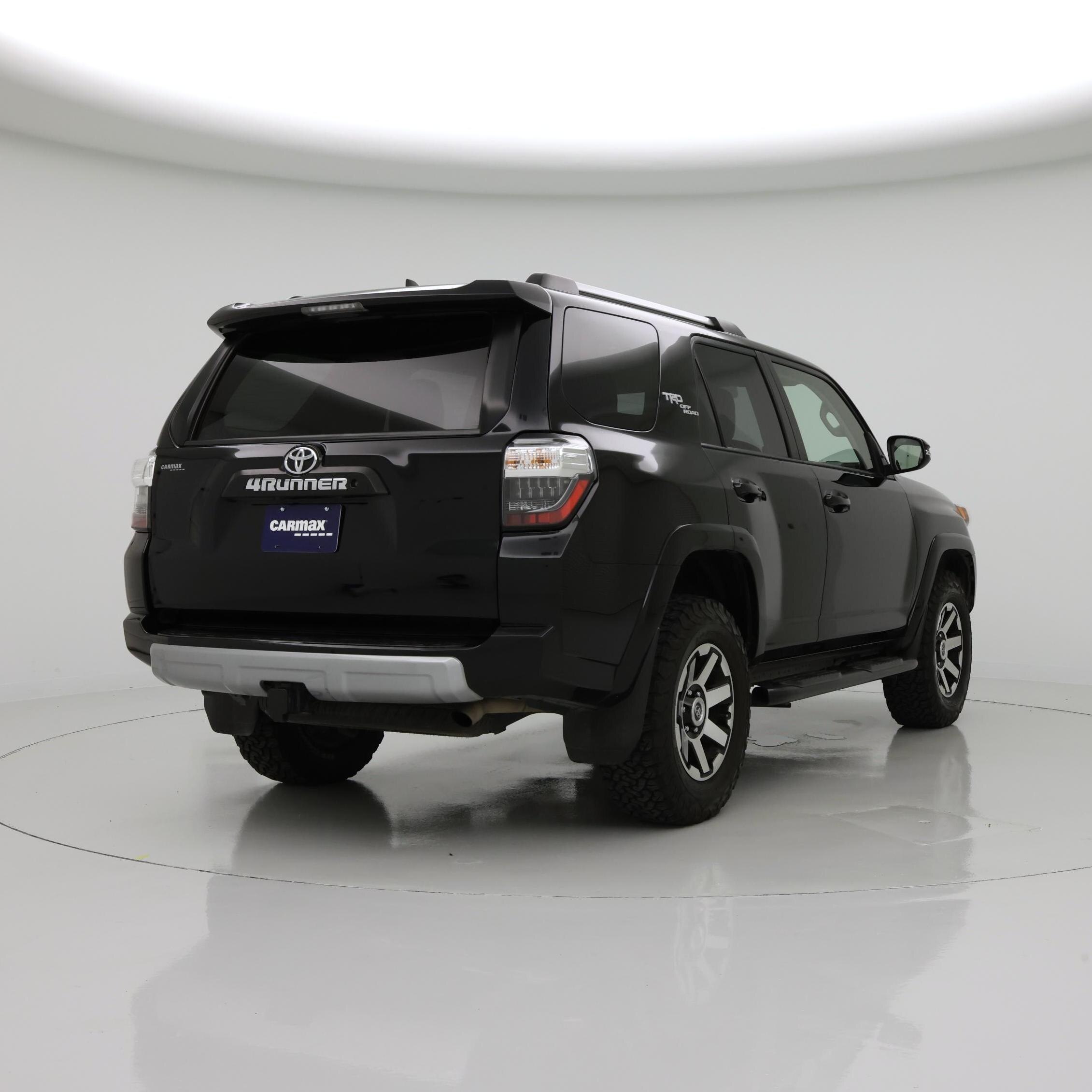 Thumbnail: 2018 Toyota 4Runner - 8