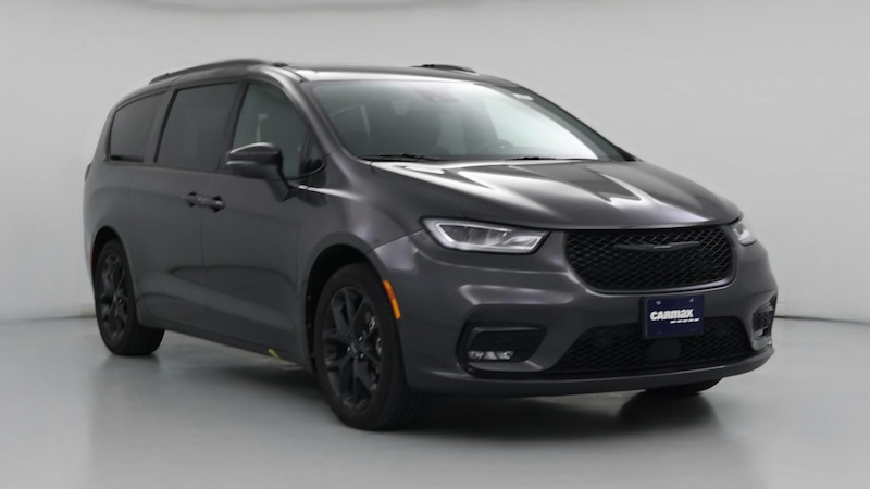 2021 Chrysler Pacifica Touring L Hero Image