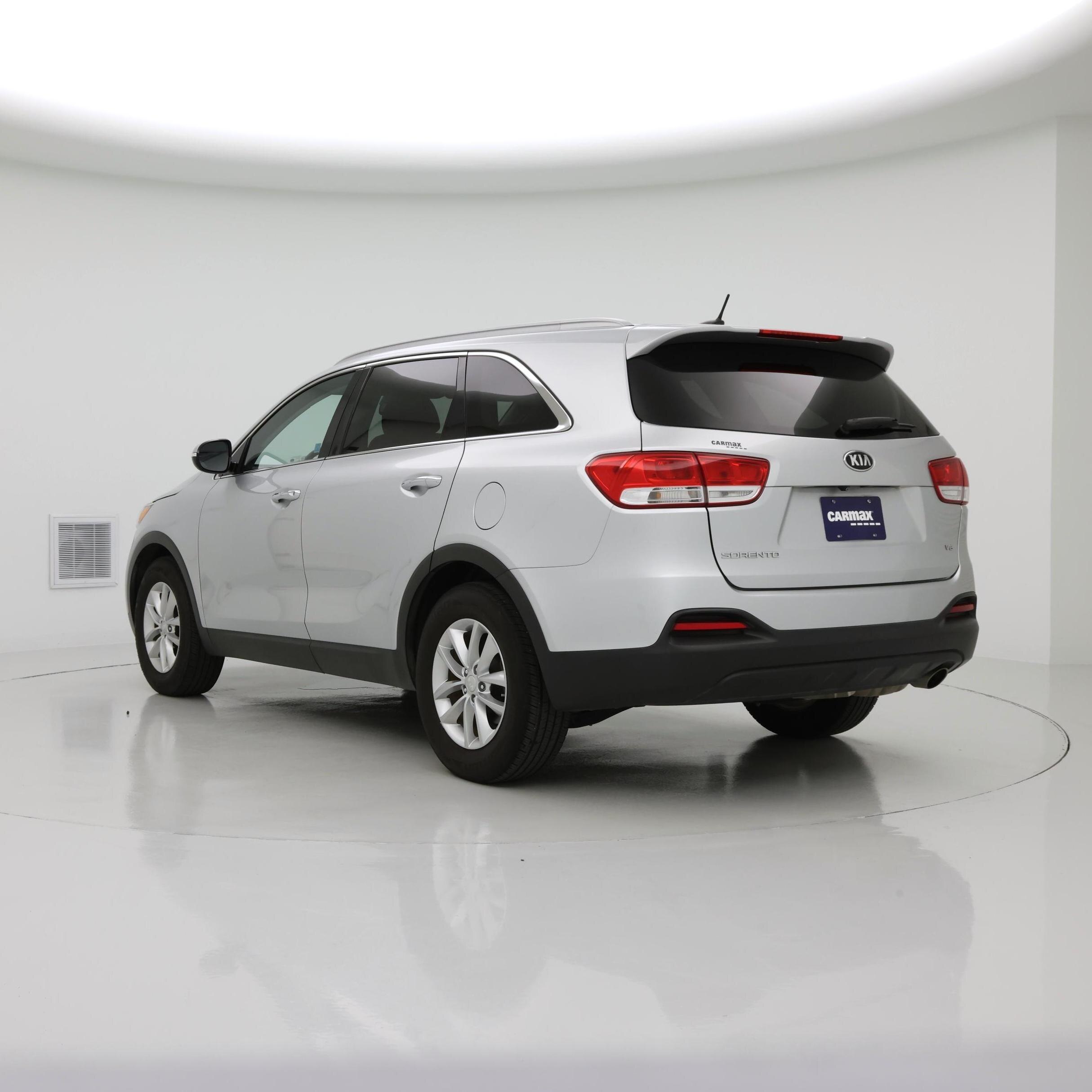 Thumbnail: 2018 Kia Sorento - 2