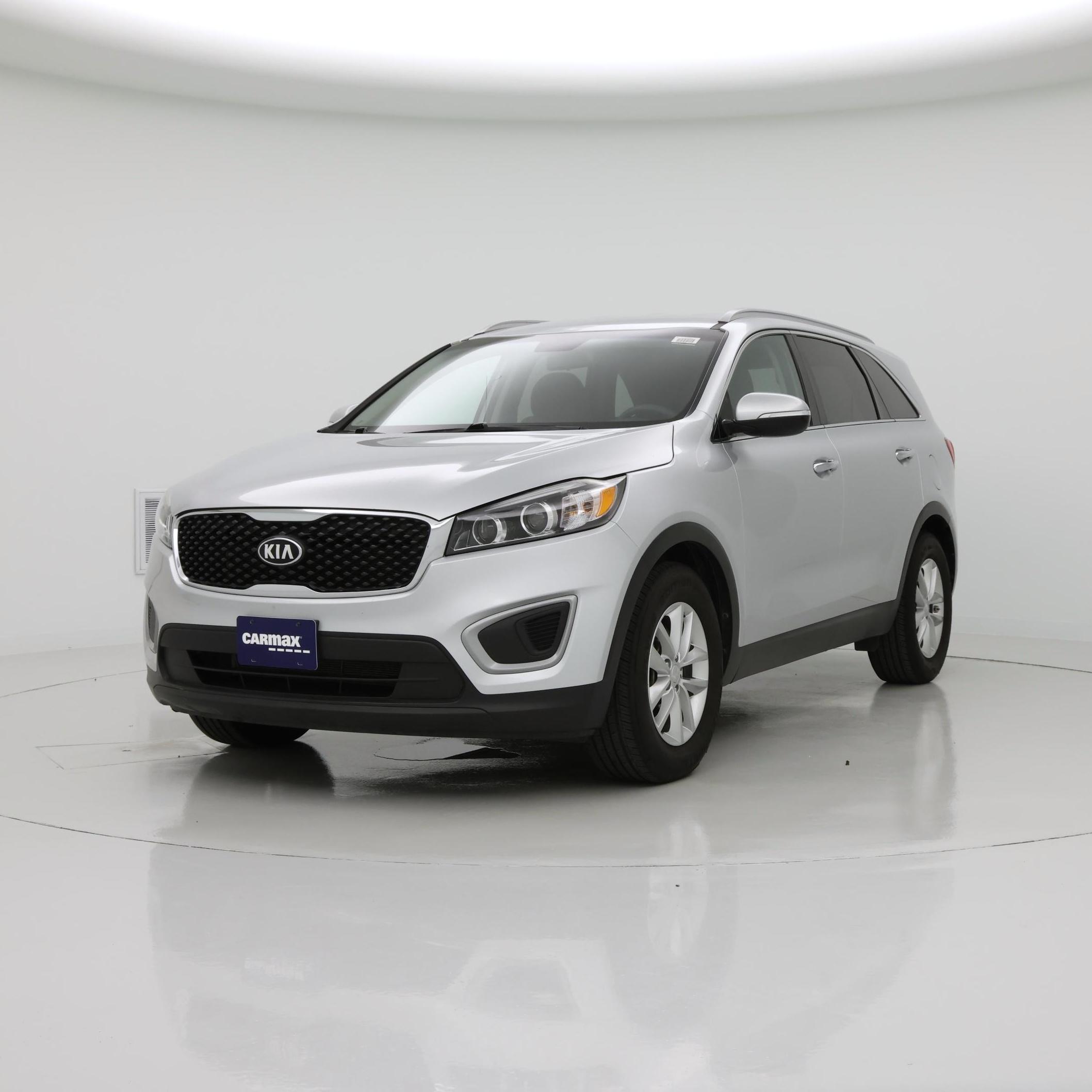Thumbnail: 2018 Kia Sorento - 4