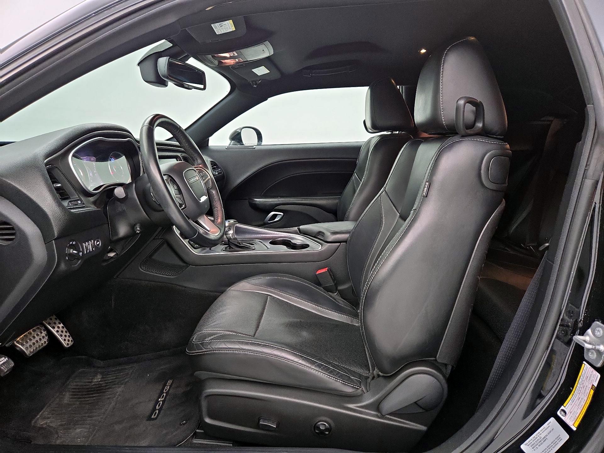 Thumbnail: 2015 Dodge Challenger - 9