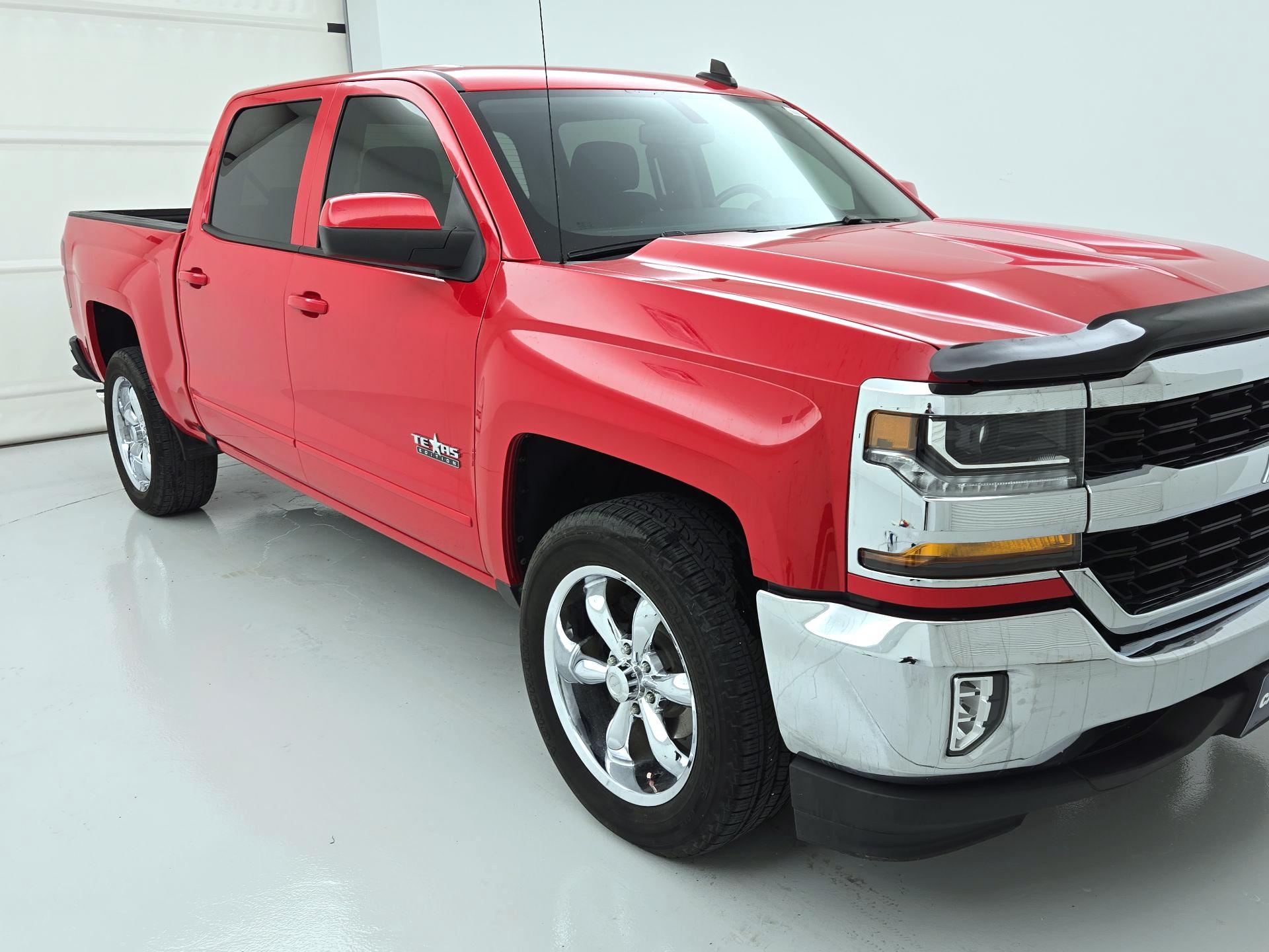Thumbnail: 2018 Chevrolet Silverado 1500 - 1