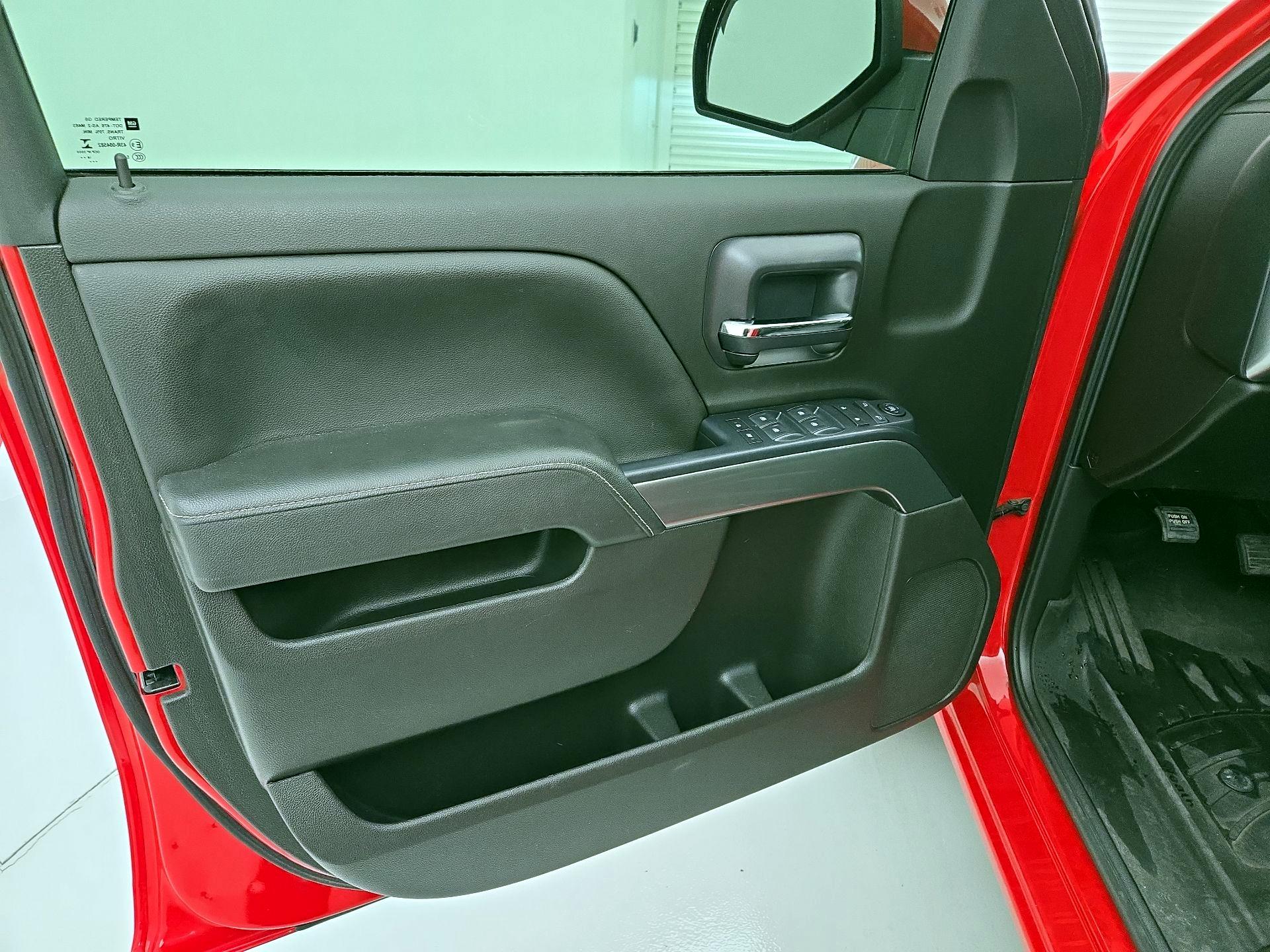 Thumbnail: 2018 Chevrolet Silverado 1500 - 10