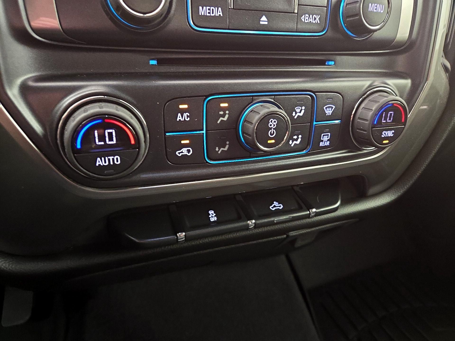 Thumbnail: 2018 Chevrolet Silverado 1500 - 14