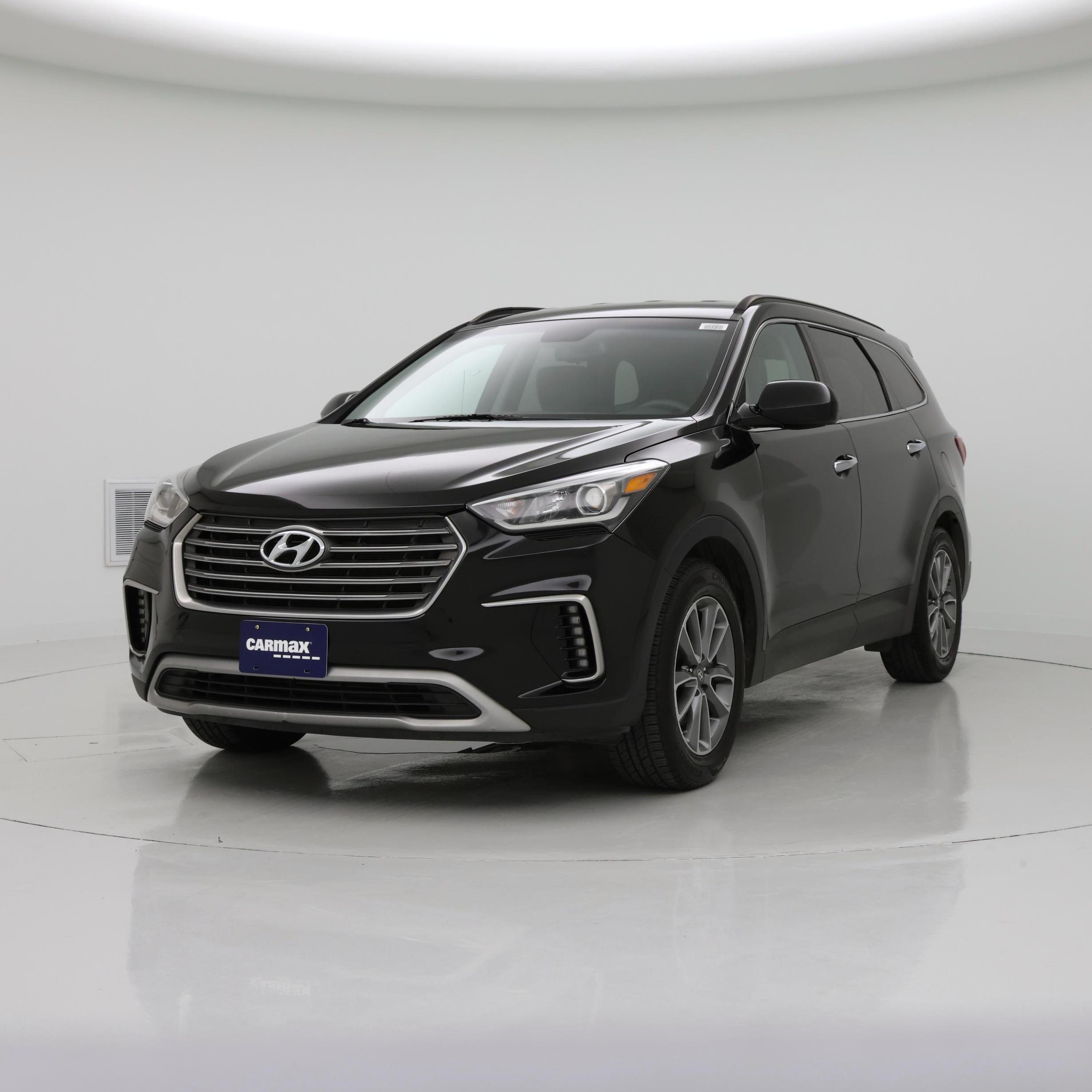 Thumbnail: 2017 Hyundai Santa Fe - 4
