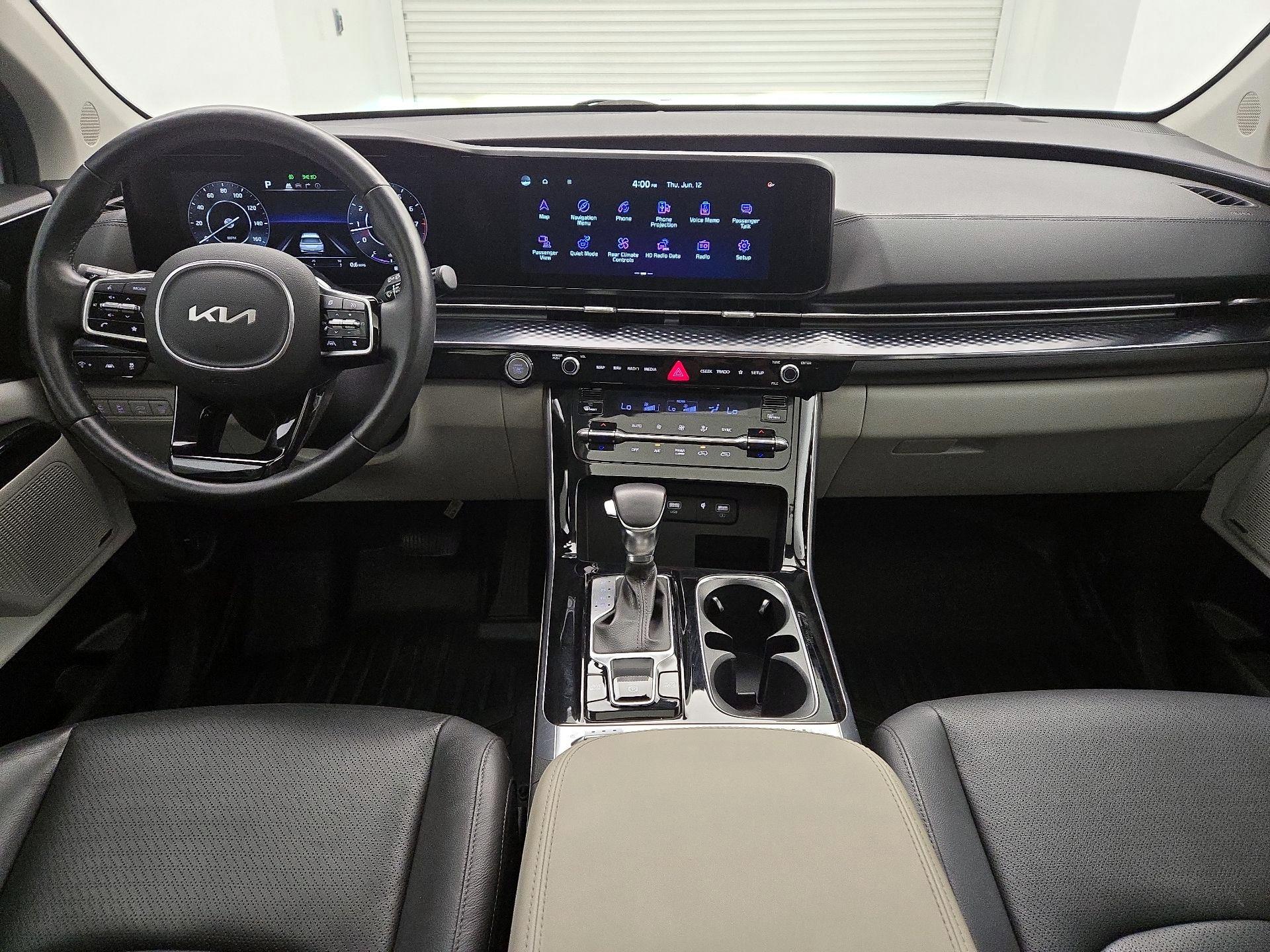 Thumbnail: 2022 Kia Carnival - 9