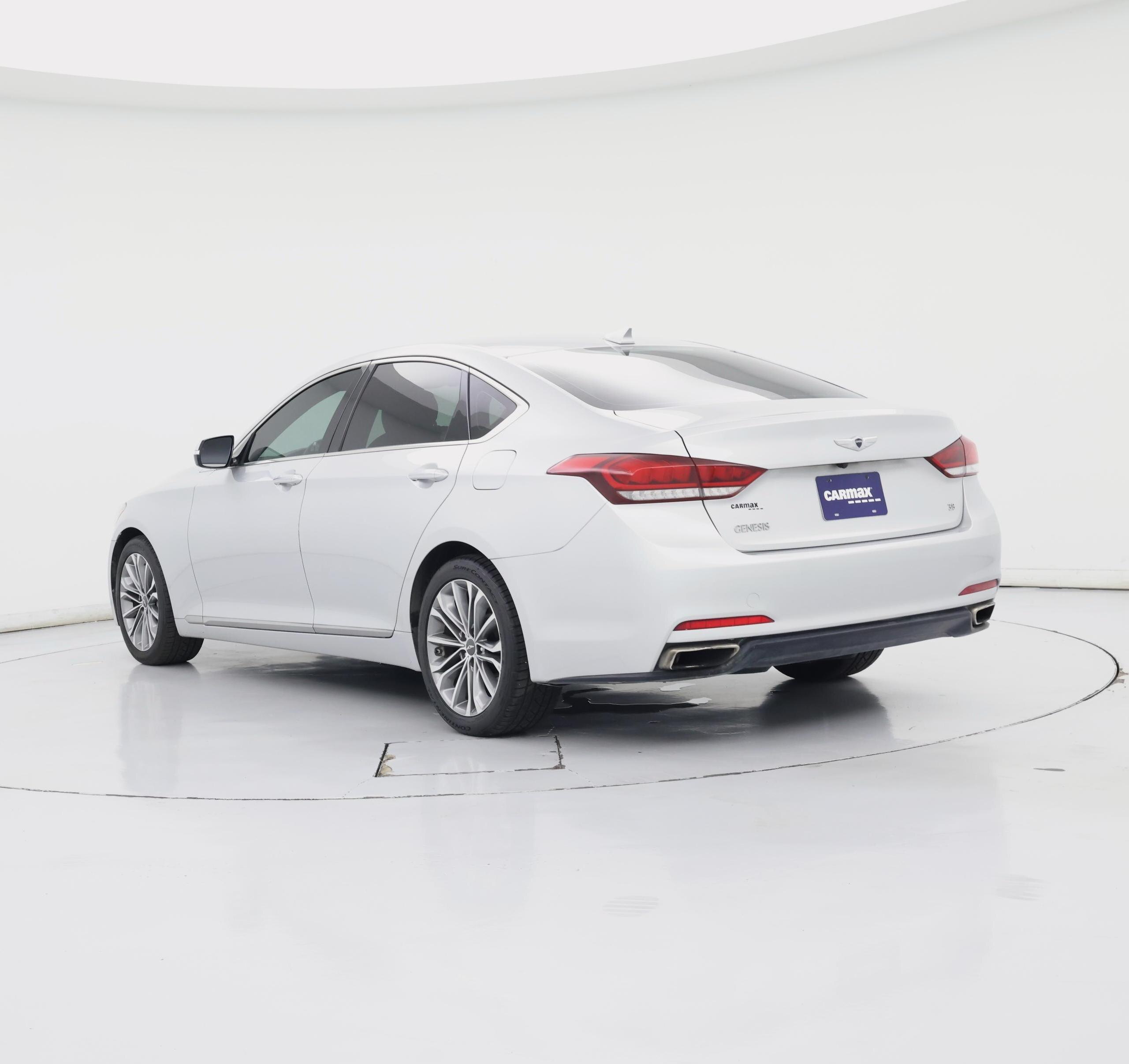 Thumbnail: 2015 Hyundai Genesis - 2