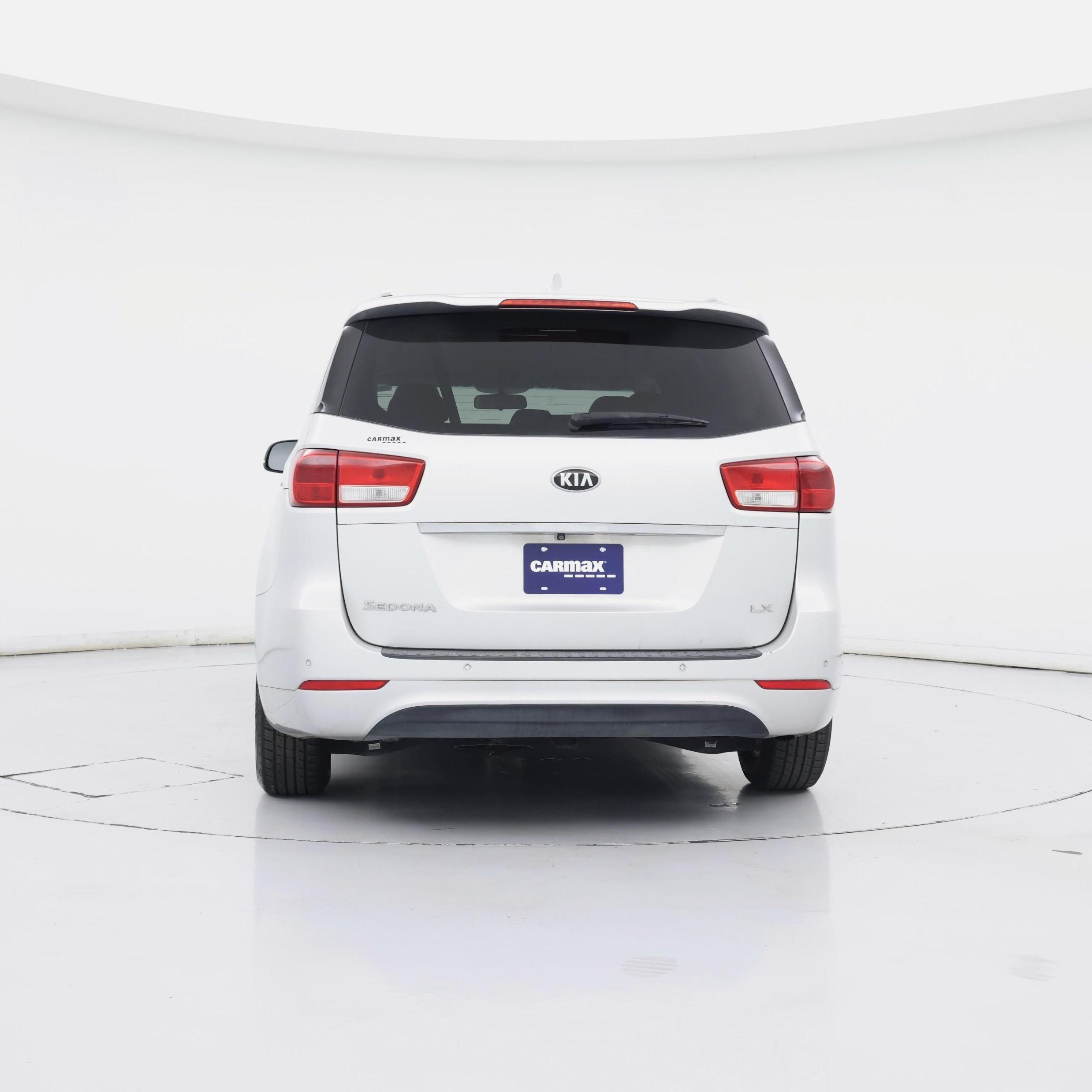Thumbnail: 2016 Kia Sedona - 6