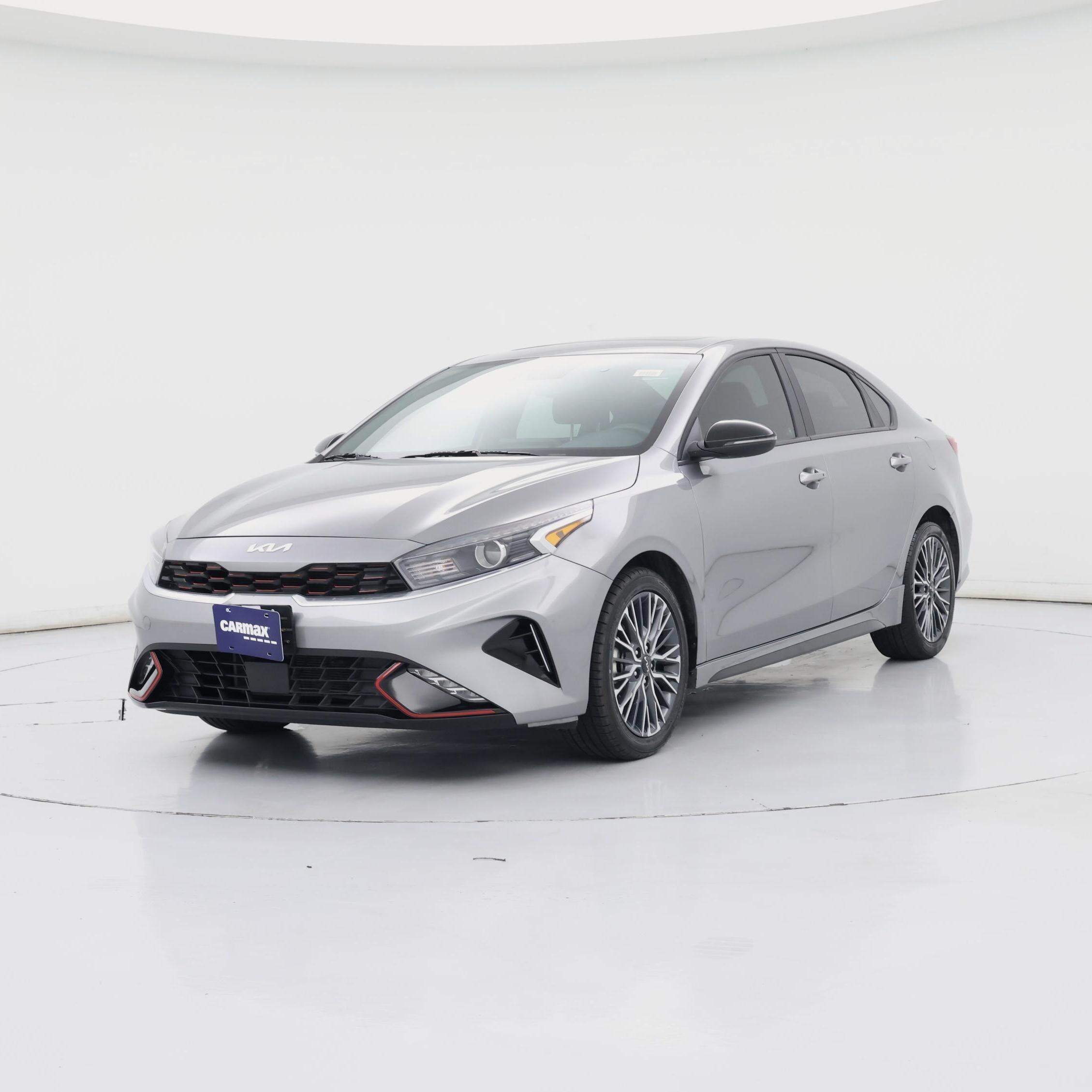 Thumbnail: 2024 Kia Forte - 4