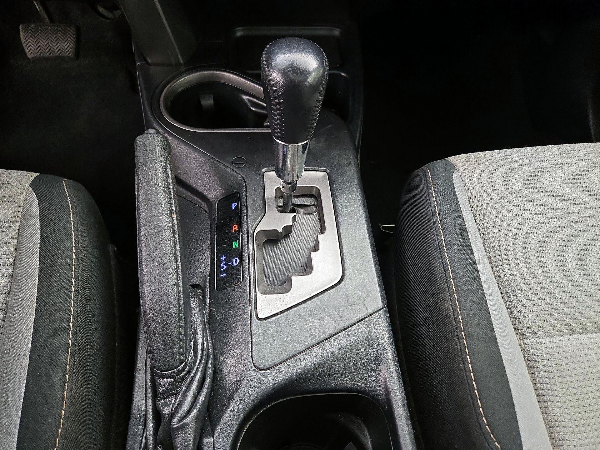 Thumbnail: 2018 Toyota RAV4 - 18