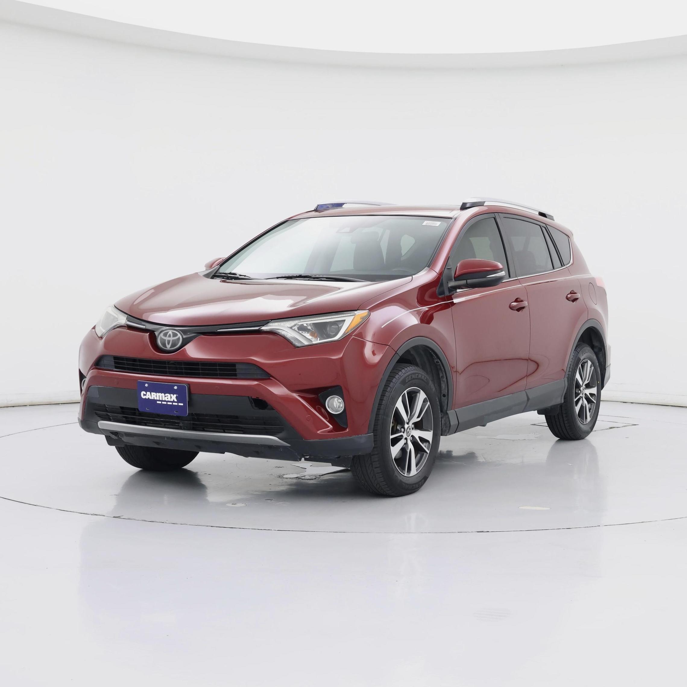 Thumbnail: 2018 Toyota RAV4 - 4