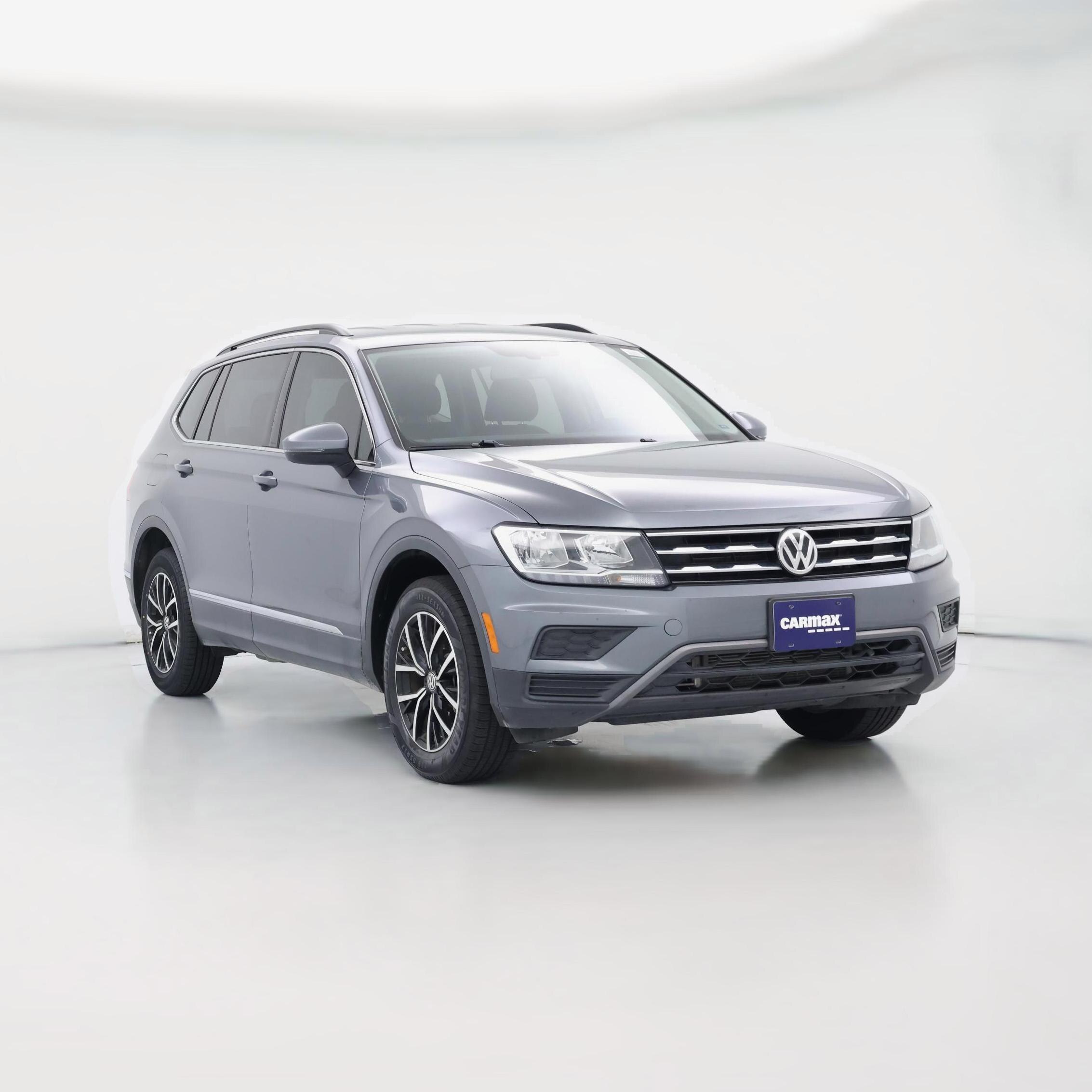 Thumbnail: 2021 Volkswagen Tiguan - 1