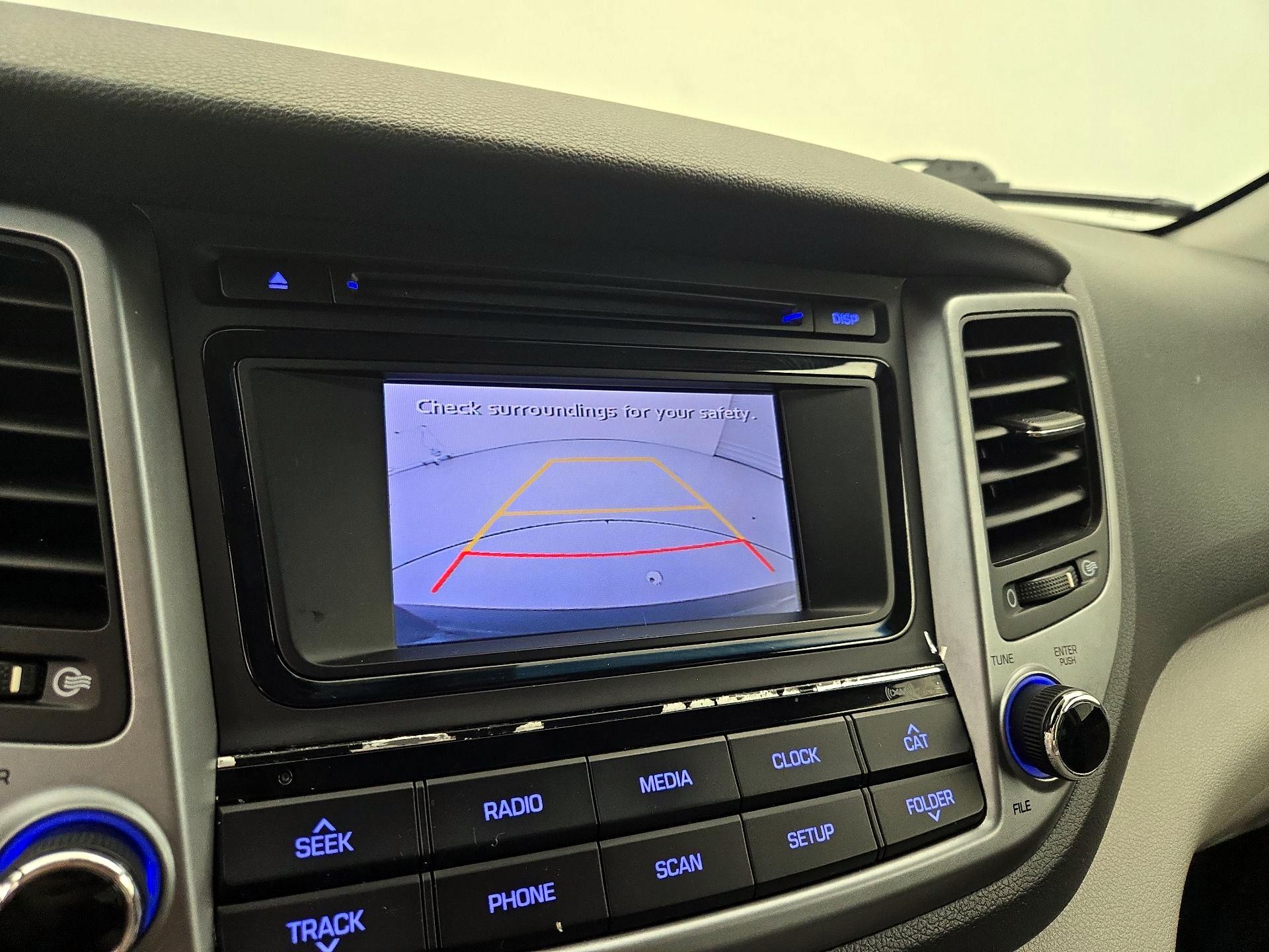 Thumbnail: 2016 Hyundai Tucson - 14