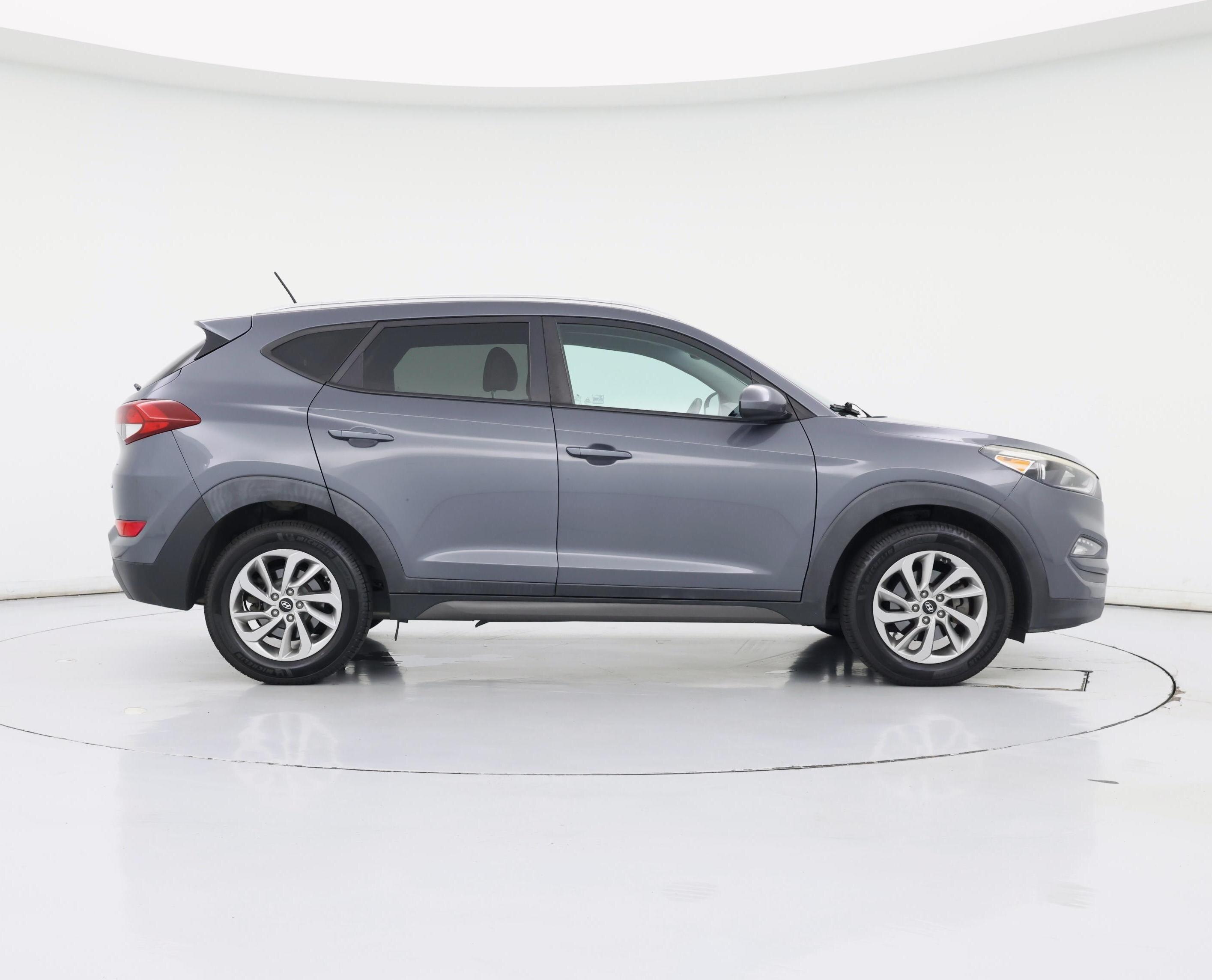 Thumbnail: 2016 Hyundai Tucson - 7