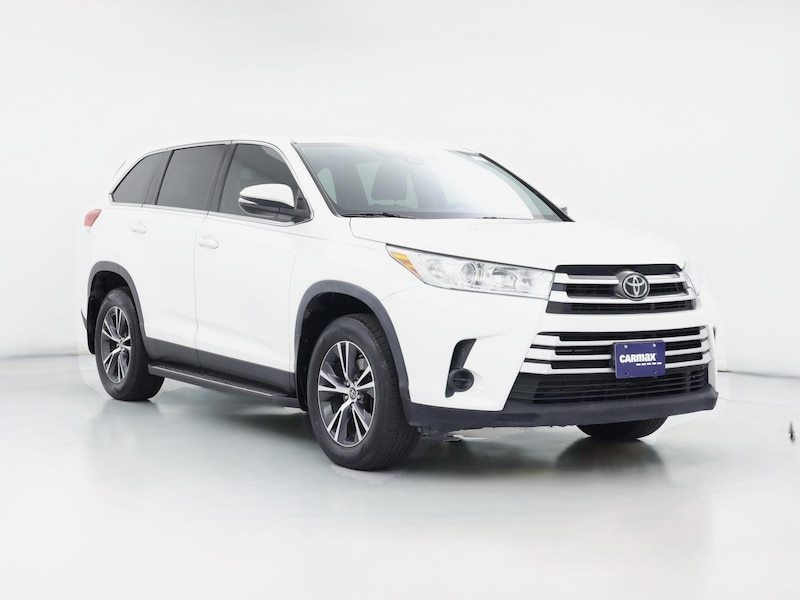 2019 Toyota Highlander LE -
                  Plano, TX