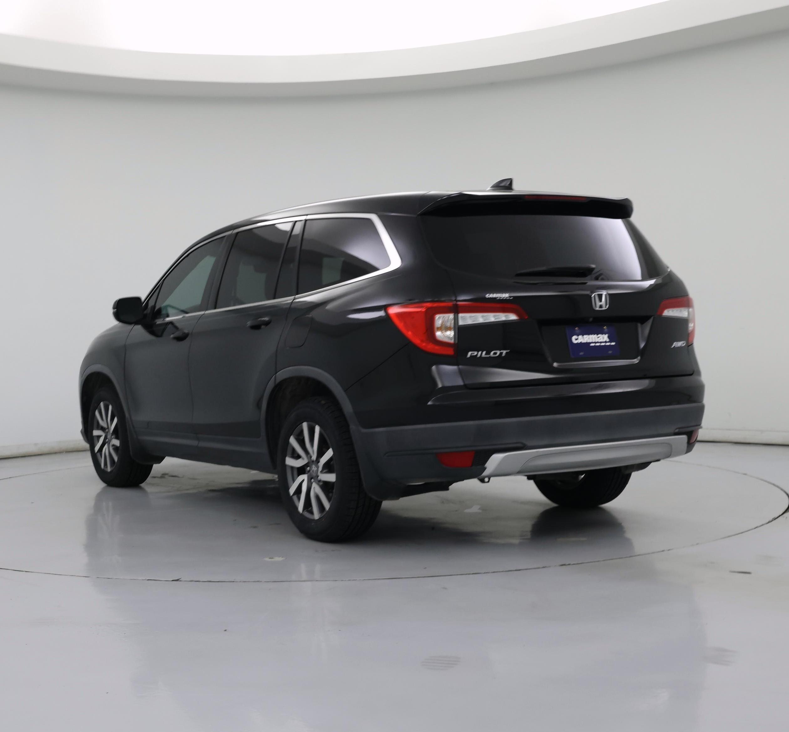 Thumbnail: 2020 Honda Pilot - 2