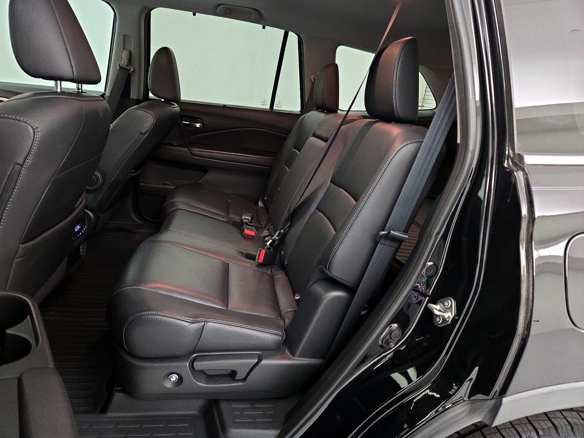 Thumbnail: 2020 Honda Pilot - 20