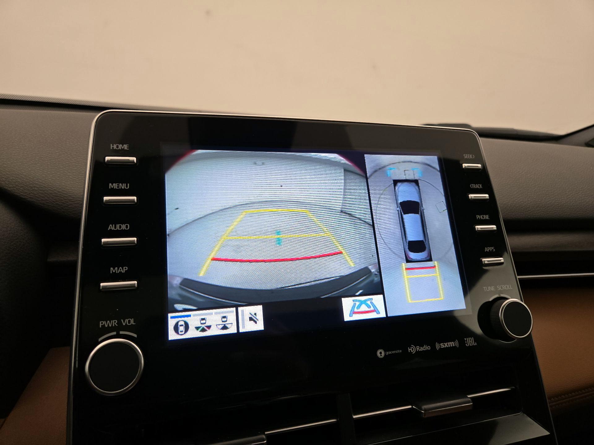 Thumbnail: 2021 Toyota Avalon - 15