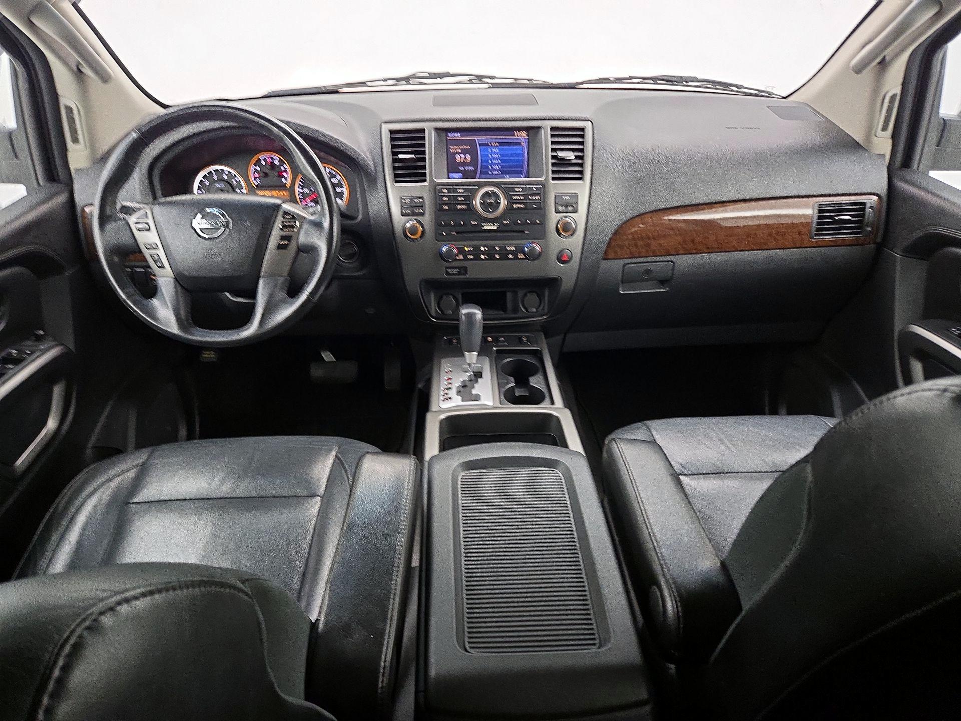 Thumbnail: 2015 Nissan Armada - 9