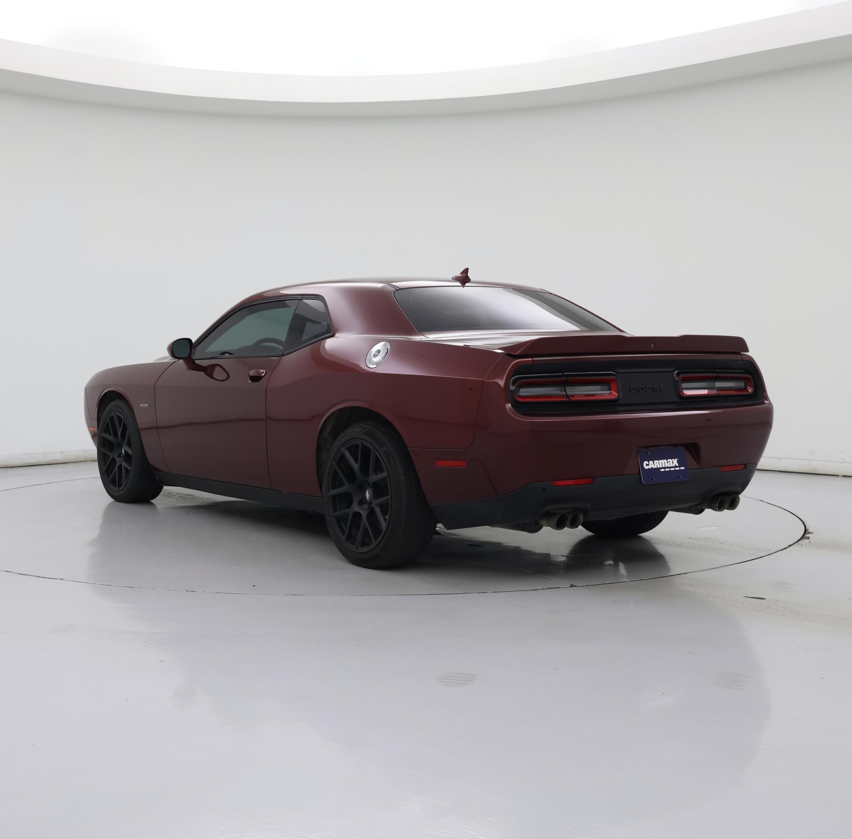 Thumbnail: 2018 Dodge Challenger - 2