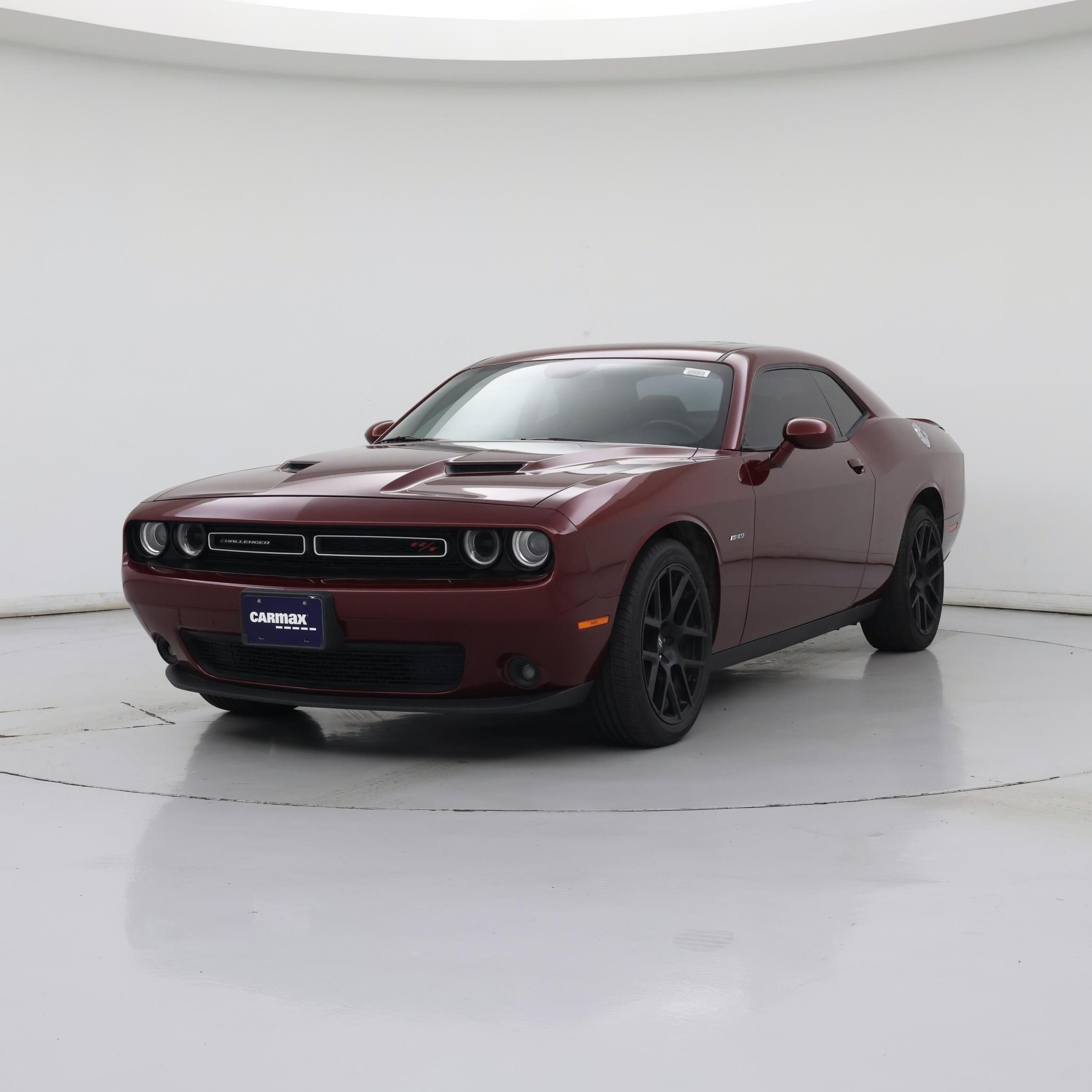 Thumbnail: 2018 Dodge Challenger - 4