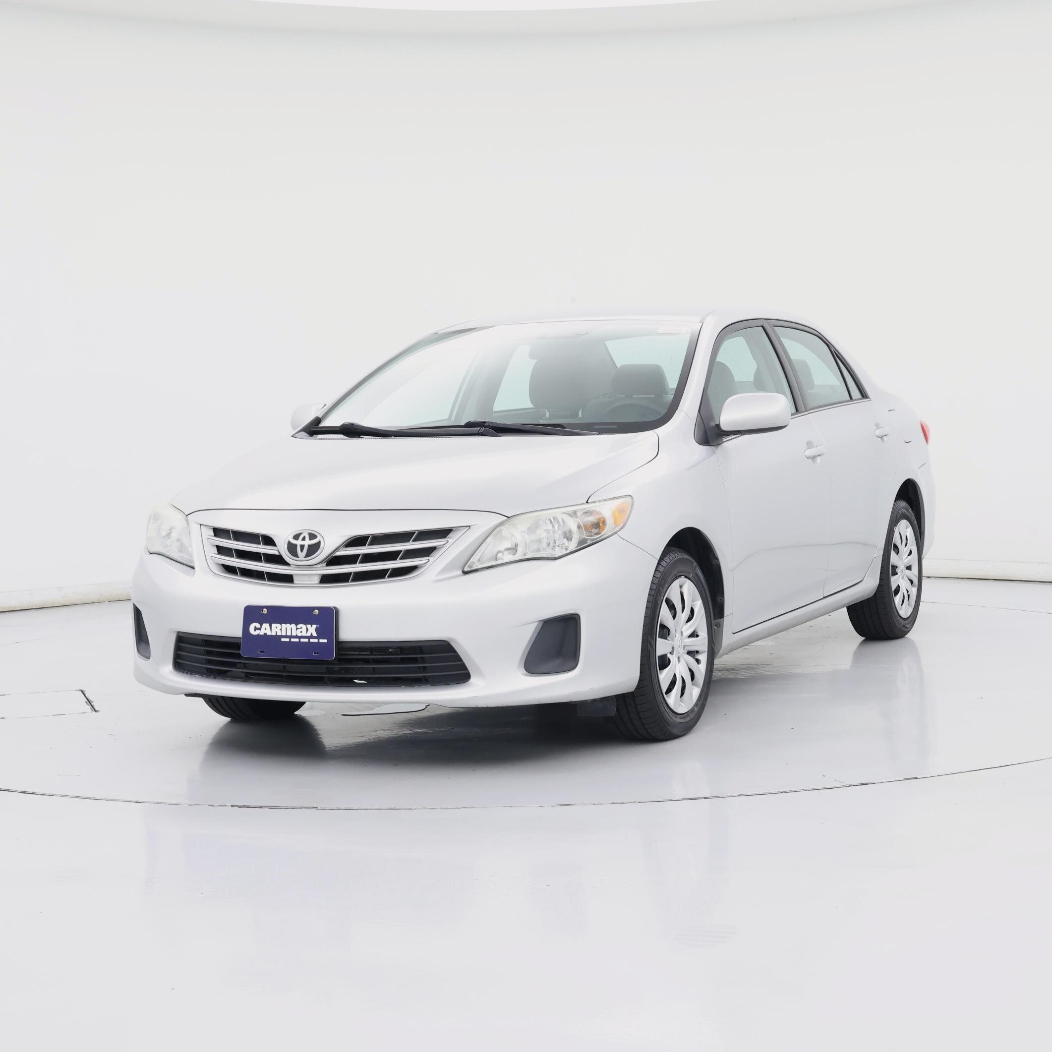 Thumbnail: 2013 Toyota Corolla - 4
