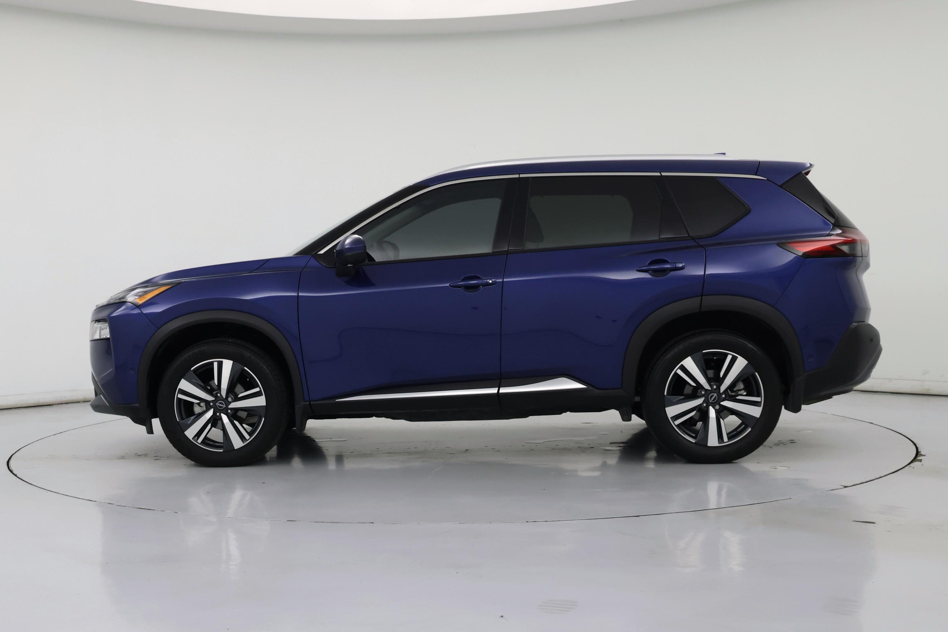 Thumbnail: 2023 Nissan Rogue - 3