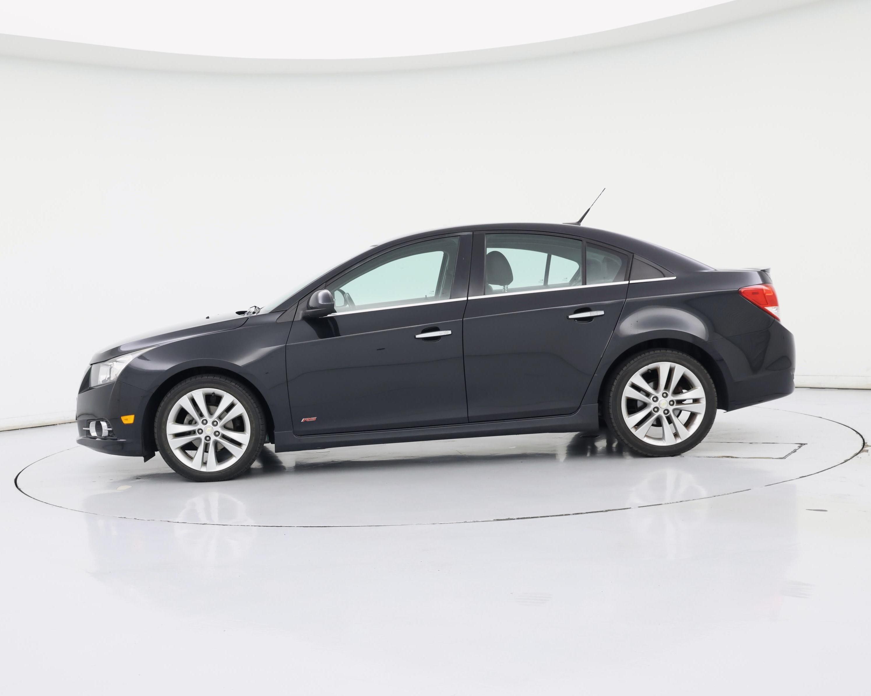 Thumbnail: 2014 Chevrolet Cruze - 3