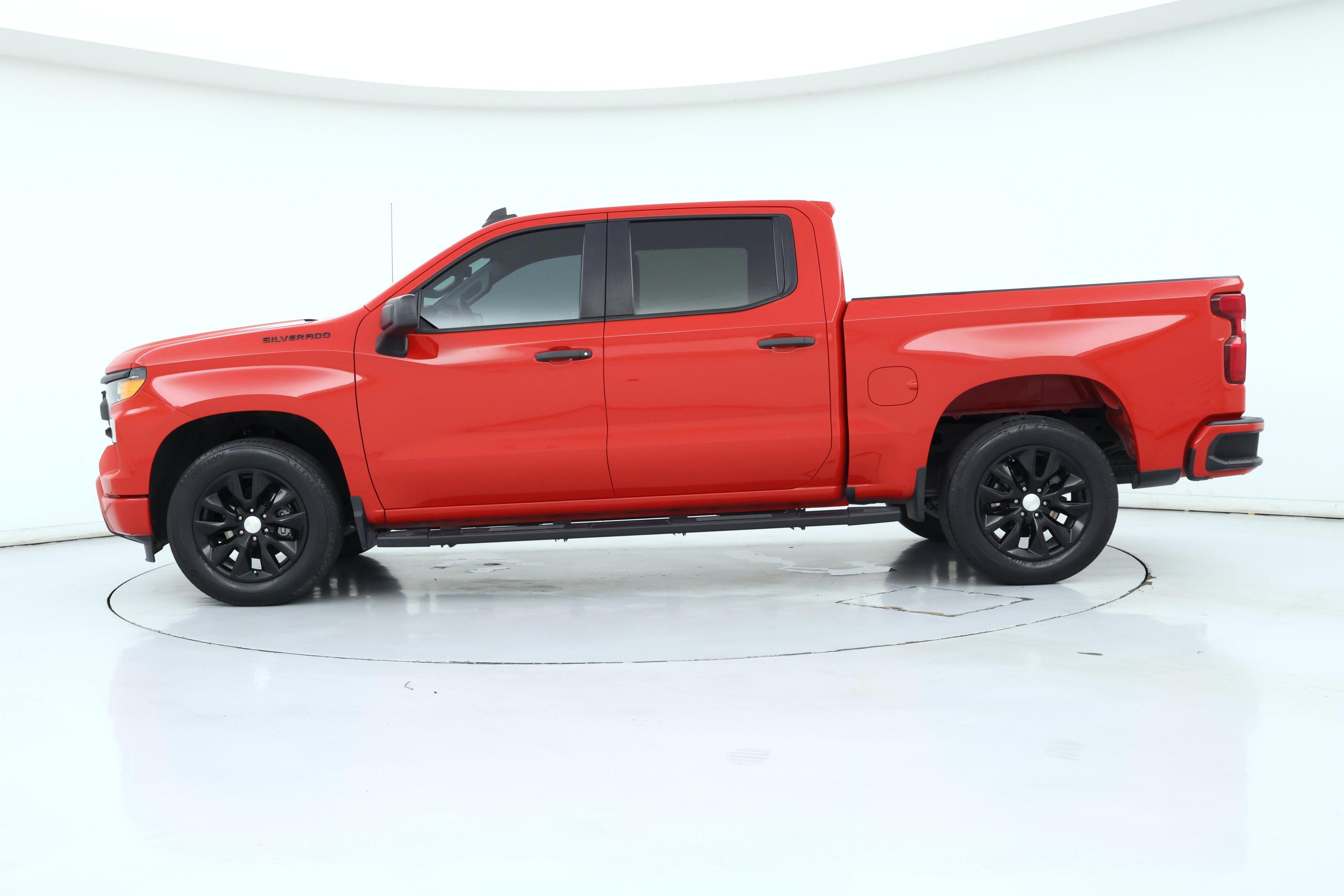 Thumbnail: 2022 Chevrolet Silverado 1500 - 3